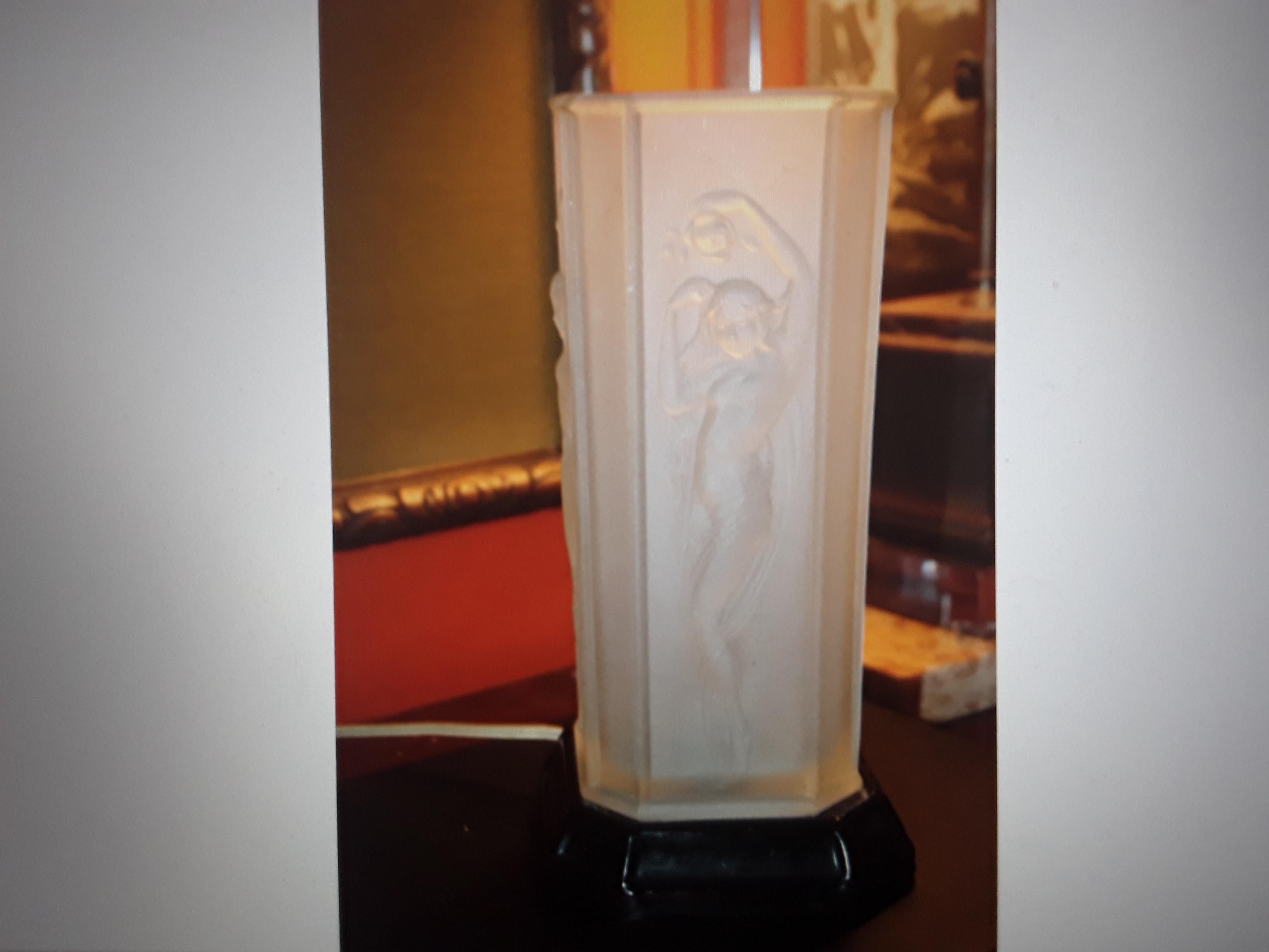 1920's Art DecoFrosted Art Glass Female Nude Relief Accent Table Lamp In Good Condition For Sale In Opa Locka, FL