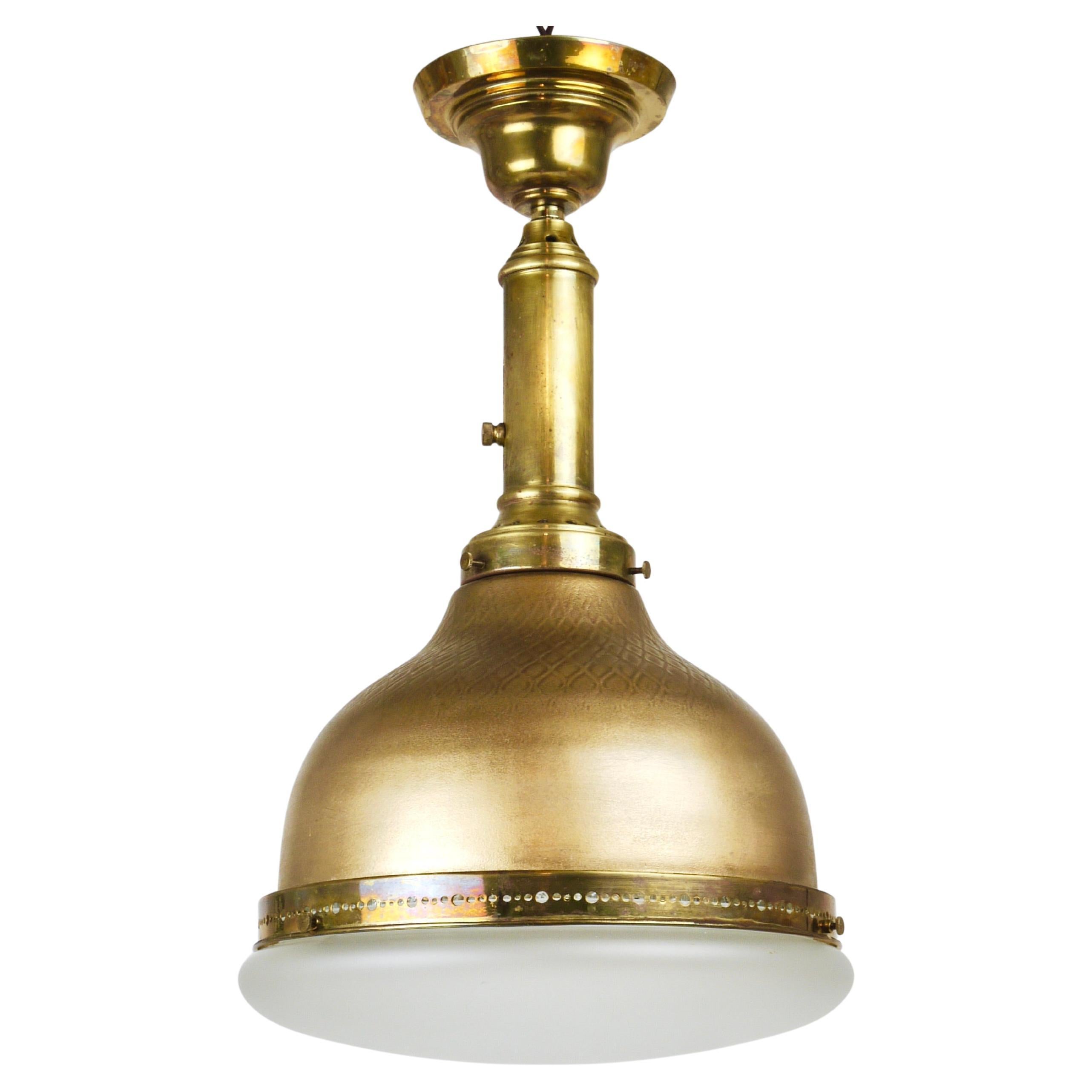 Lámpara colgante de latón y cristal Art Nouveau de los años 20, Jena, Alemania en venta