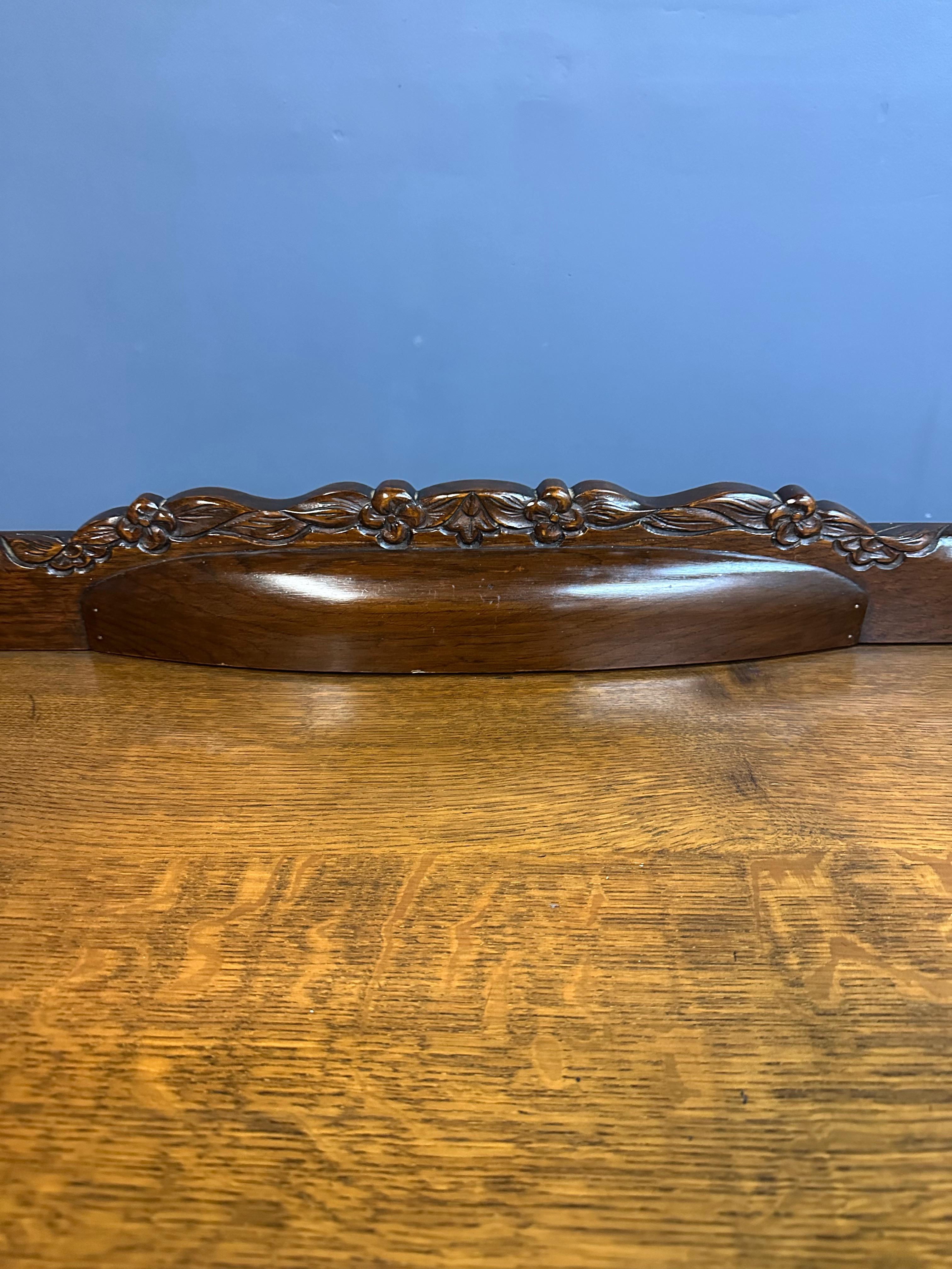 1920s Art Nouveau English Carved Sideboard in Oak For Sale 8