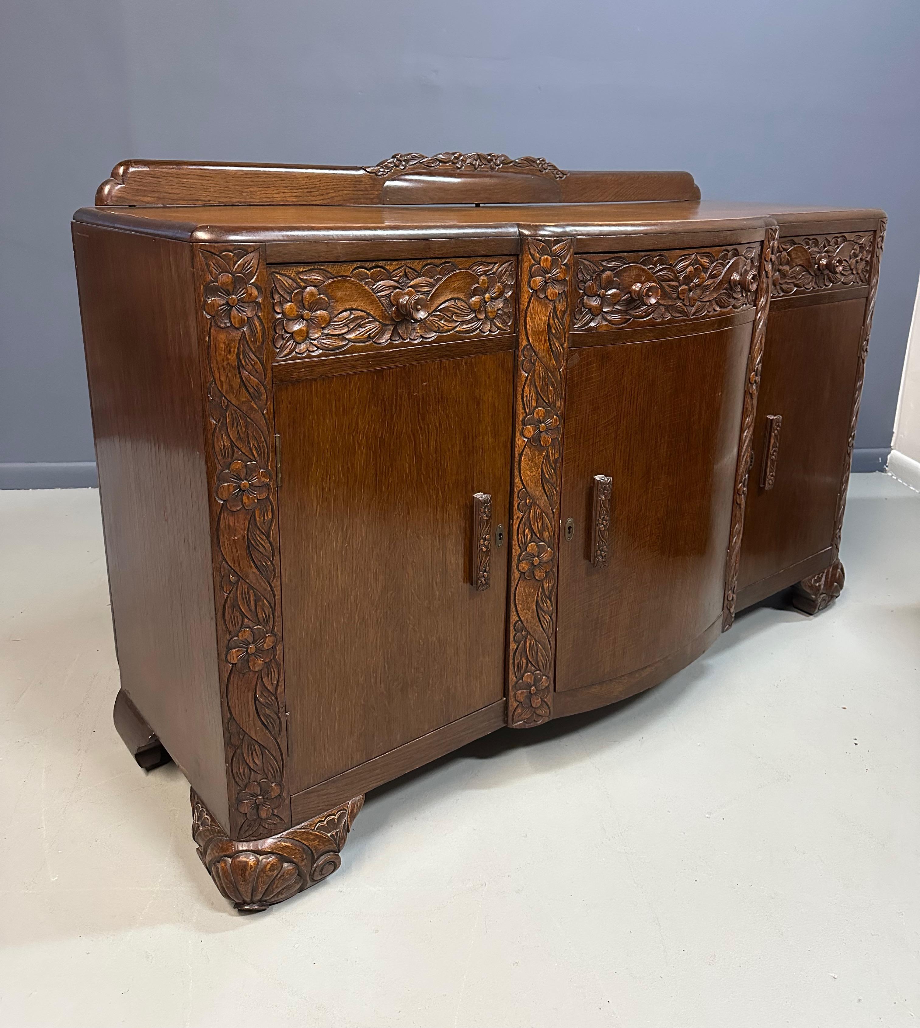 20th Century 1920s Art Nouveau English Carved Sideboard in Oak For Sale