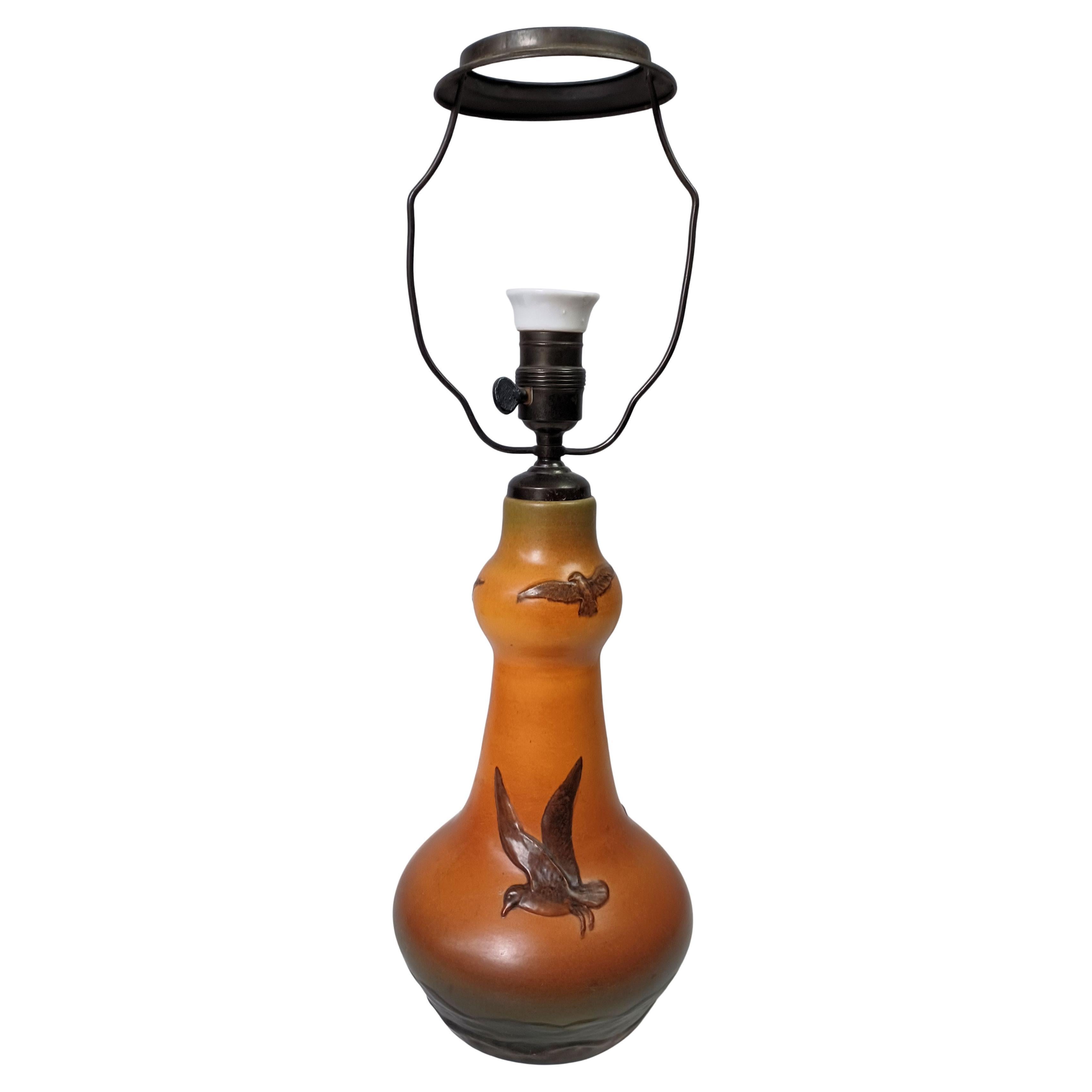 Lampe de table mouette Art nouveau des années 1920, réalisée à la main par West pour P. Ipsens Enke en vente