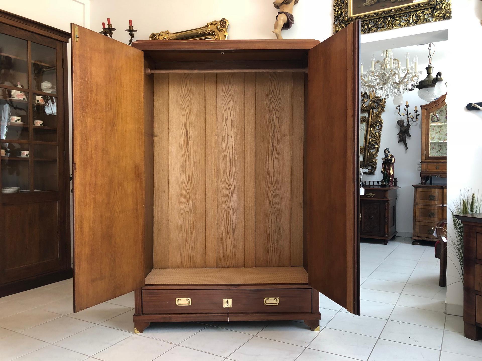 Austrian 1920s Art Nouveau Wardrobe with Marquetry Made of Walnut For Sale