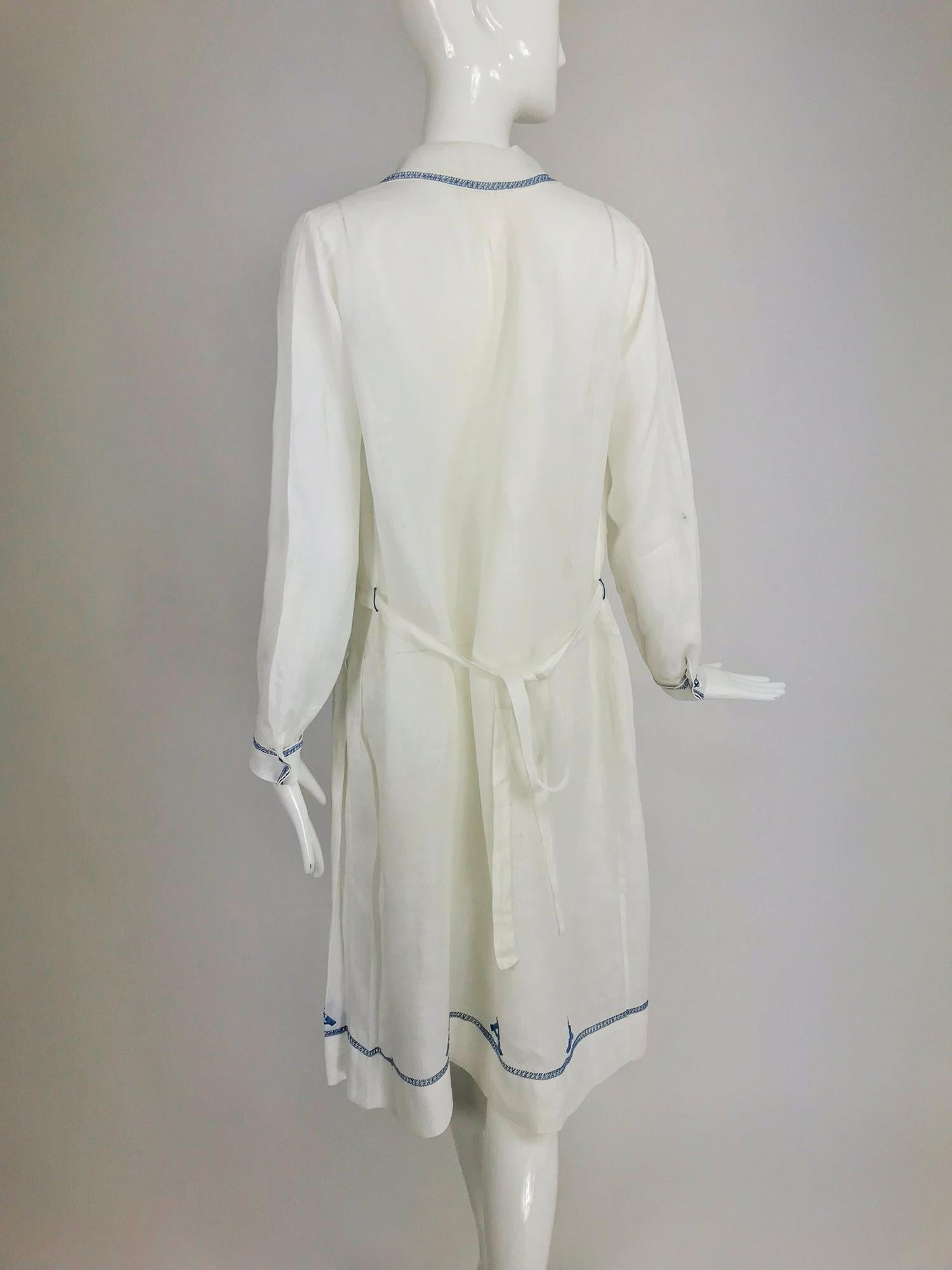 1920s Arts and Crafts Hand Embroidered Blue and White Linen Day Dress 2