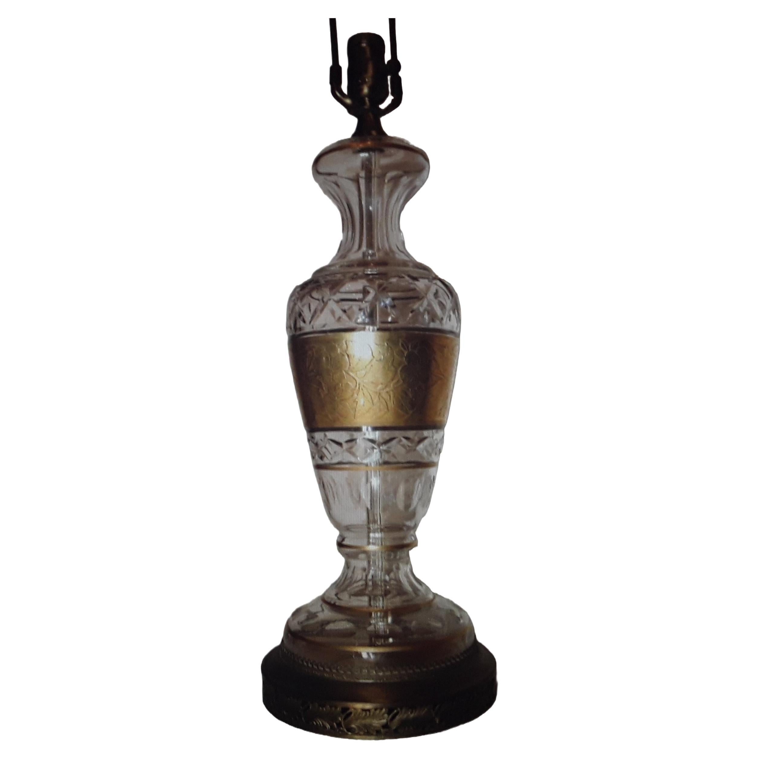 Lampe de bureau Art Déco autrichienne des années 1920 en cristal/or à bandes florales attribuée à Josef Hoffmann en vente