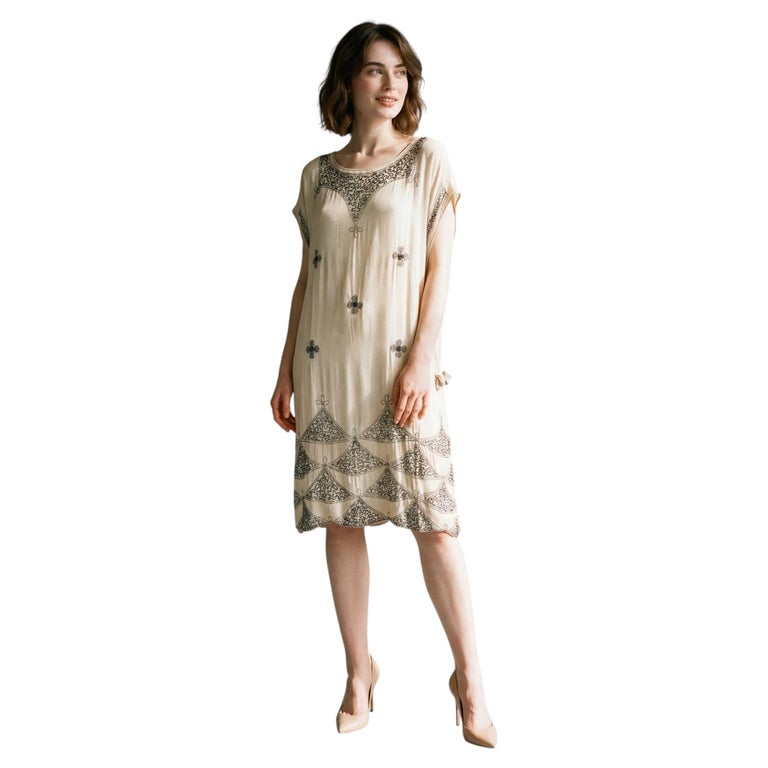 1920s Silk And Beaded Quatrefoil Flapper Dress - Authentic Flapper Ensemble