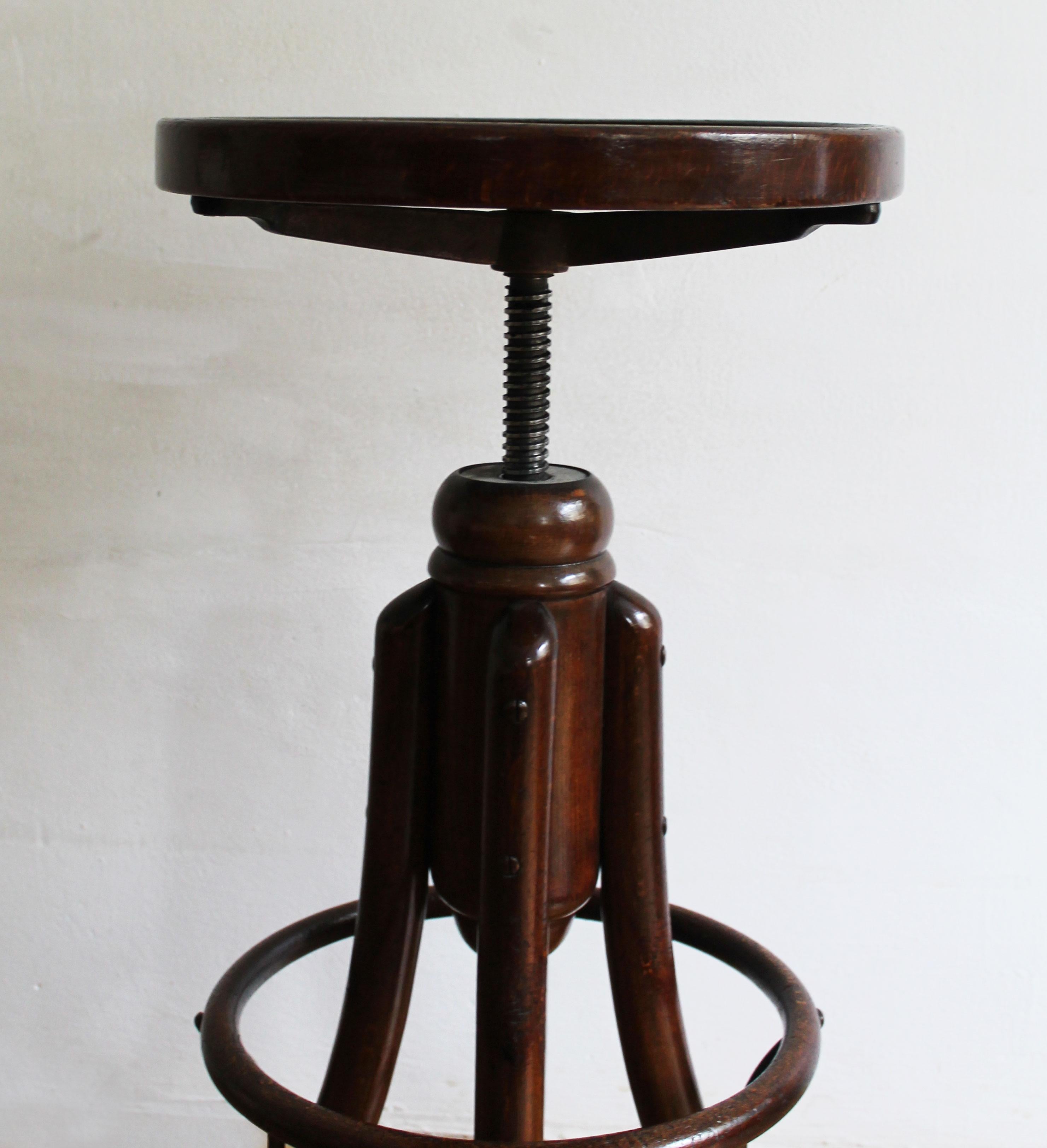 1920's Bar Swivel Stool by Thonet For Sale 1