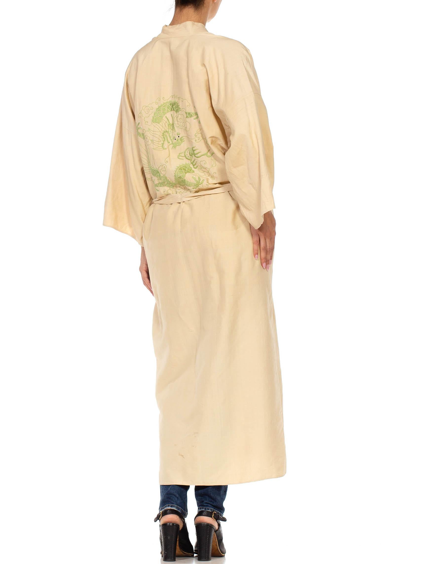 1920S Beige & Light Green Cotton Chinoiserie Dragon Embroidered  Kaftan For Sale 5