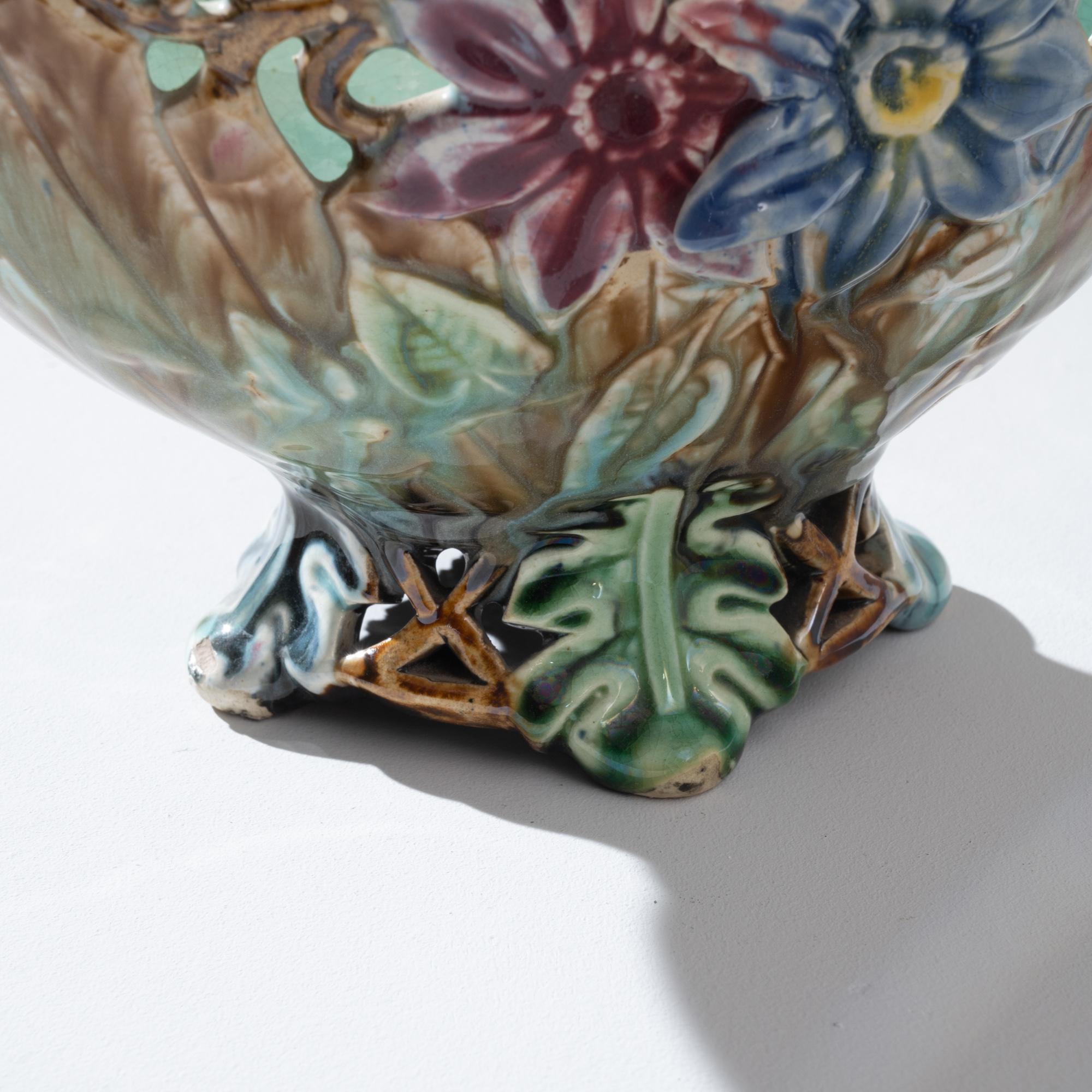 1920s Belgian Decorative Ceramic Bowl For Sale 3