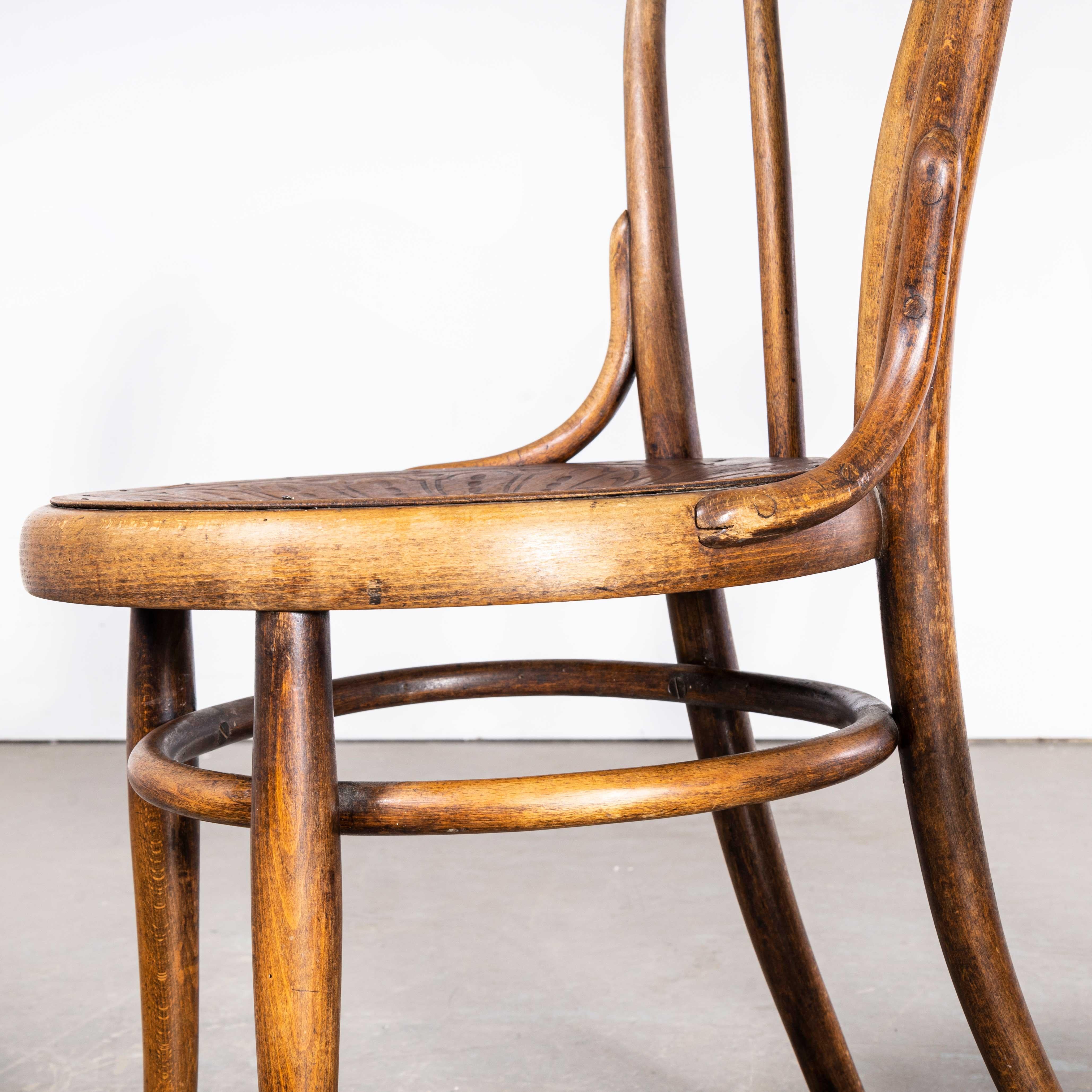 1920’s Bentwood Debrecen Hoop Back Dining Chairs – Pair In Good Condition In Hook, Hampshire