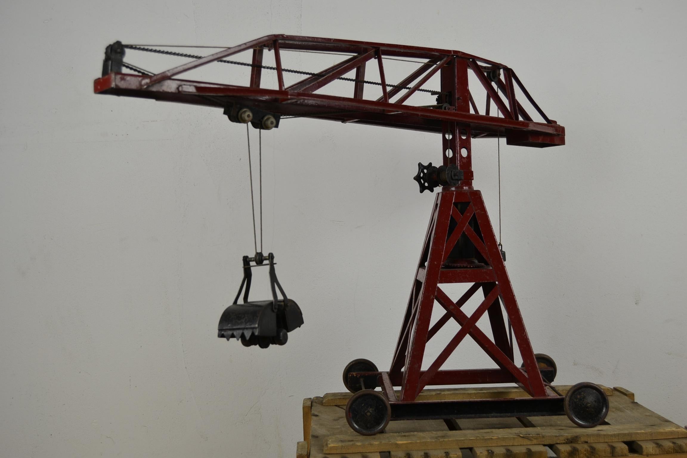 1920s Bing Toys Large Heavy Metal  Building Crane, Bing Brothers Germany  3