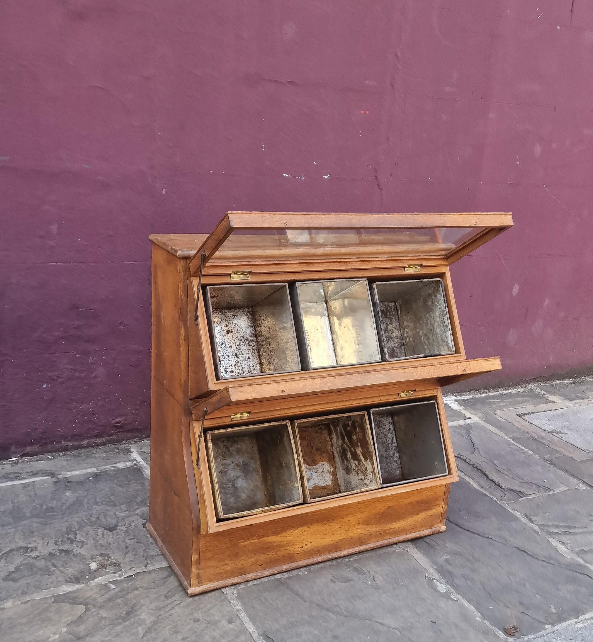 20th Century 1920s Biscuit display cabinet For Sale