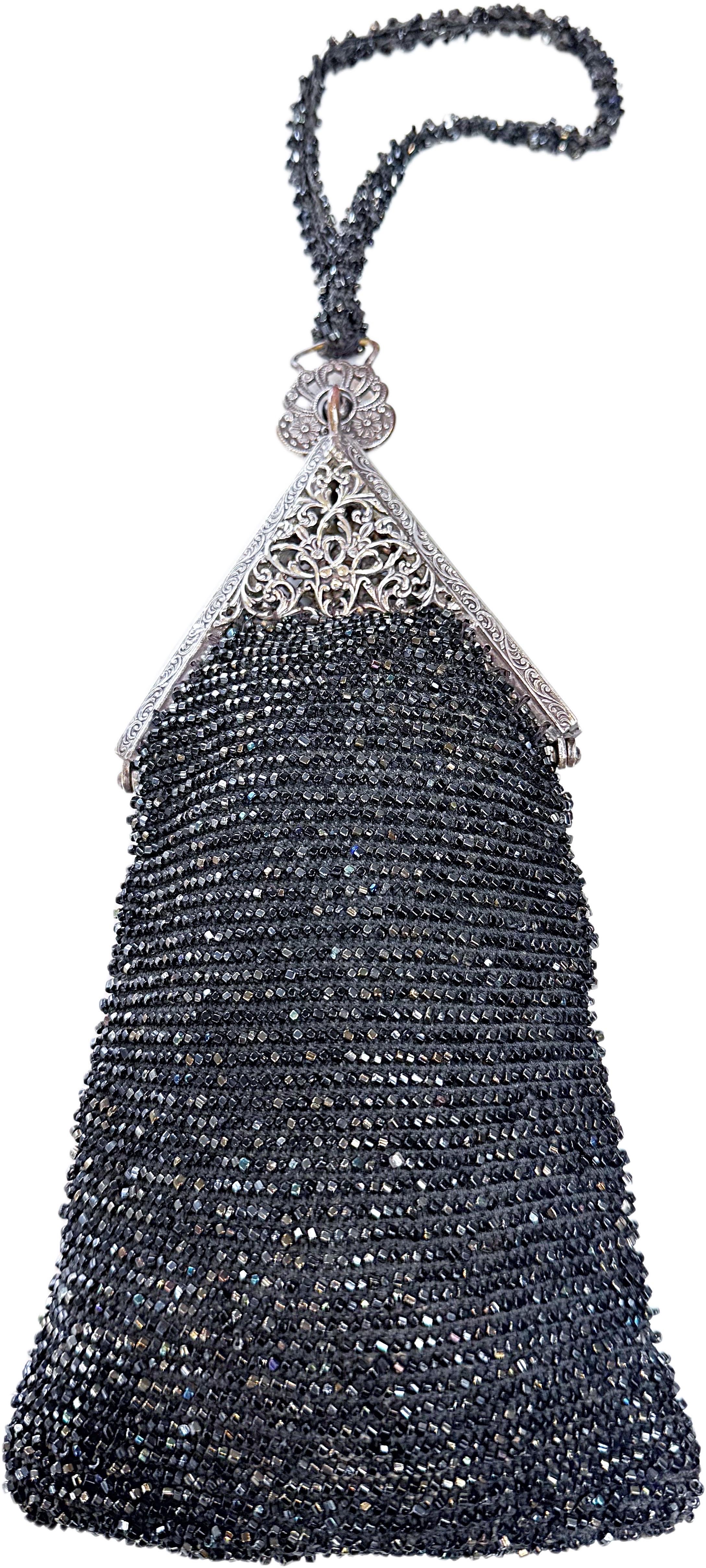 1920s Black Beaded Wristlet Art Deco Triangular Vintage 20s Evening Bag Purse For Sale 2