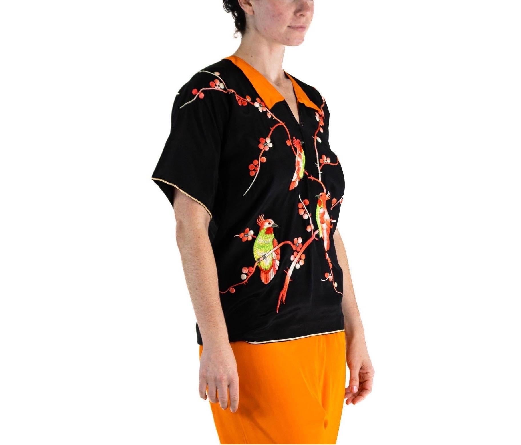 1920S Black & Orange Silk Top Hands Embroidered With Birds For Sale 4