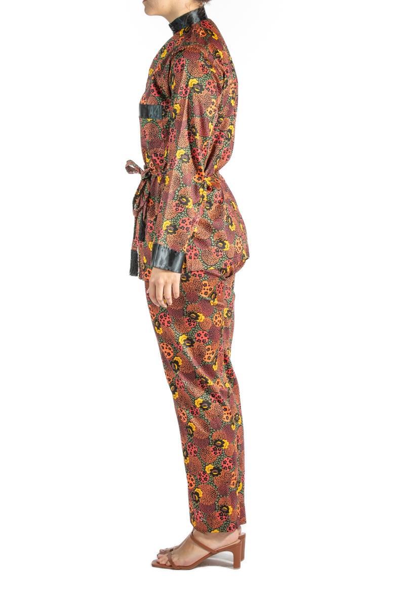 Brown 1920S Black & Red Chinese Cotton Sateen Mens Two Piece Pajamas For Sale