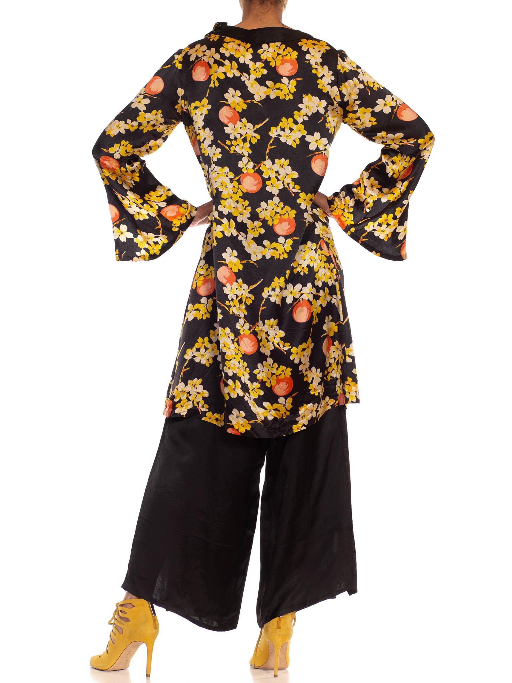 1920S Black & Yellow Floral Silk/Rayon Lounge Pajamas For Sale 3