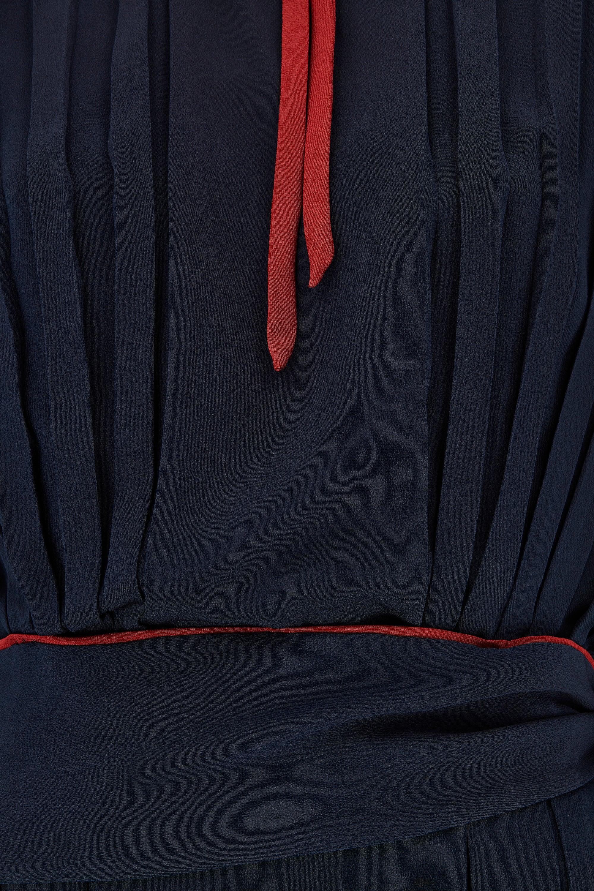 1920s Blue and Russet Silk Crepe Day Dress In Excellent Condition For Sale In London, GB