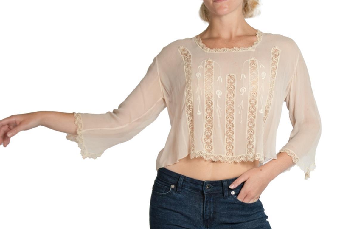 1920S Blush Sheer Silk Chiffon Embroidered Lace Top For Sale 2