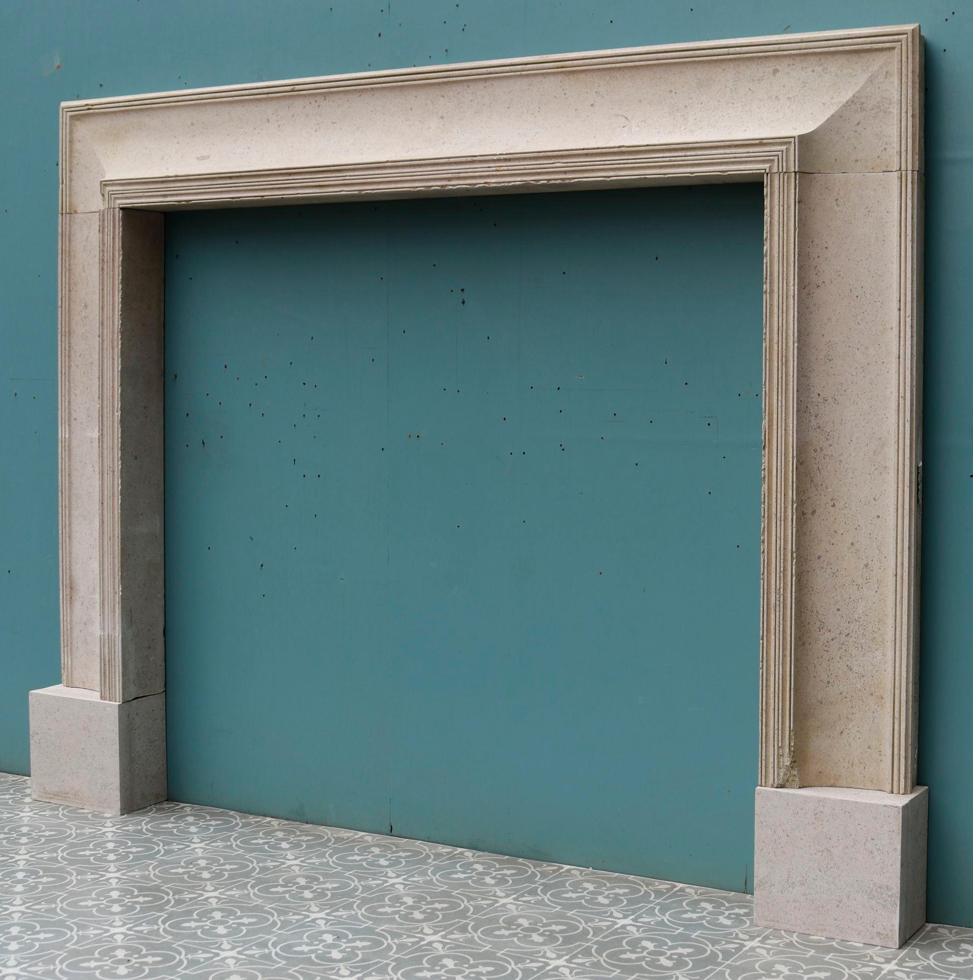 An Antique carved Hopton wood limestone fire surround of simple form.
 
Additional Dimensions:
Opening Height 108 cm
Opening Width 121.5 cm
Width between outsides of the foot blocks 166 cm
Depth 12.5 cm.