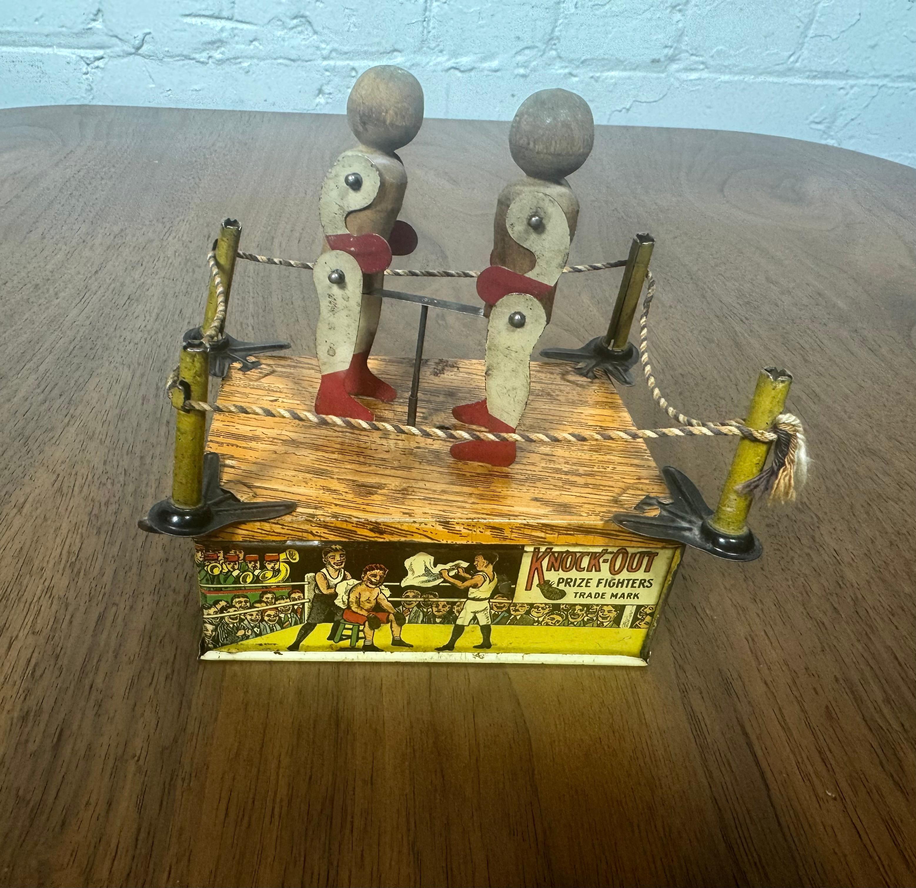 Art déco 1920 Boxe en fer-blanc Wind-up 