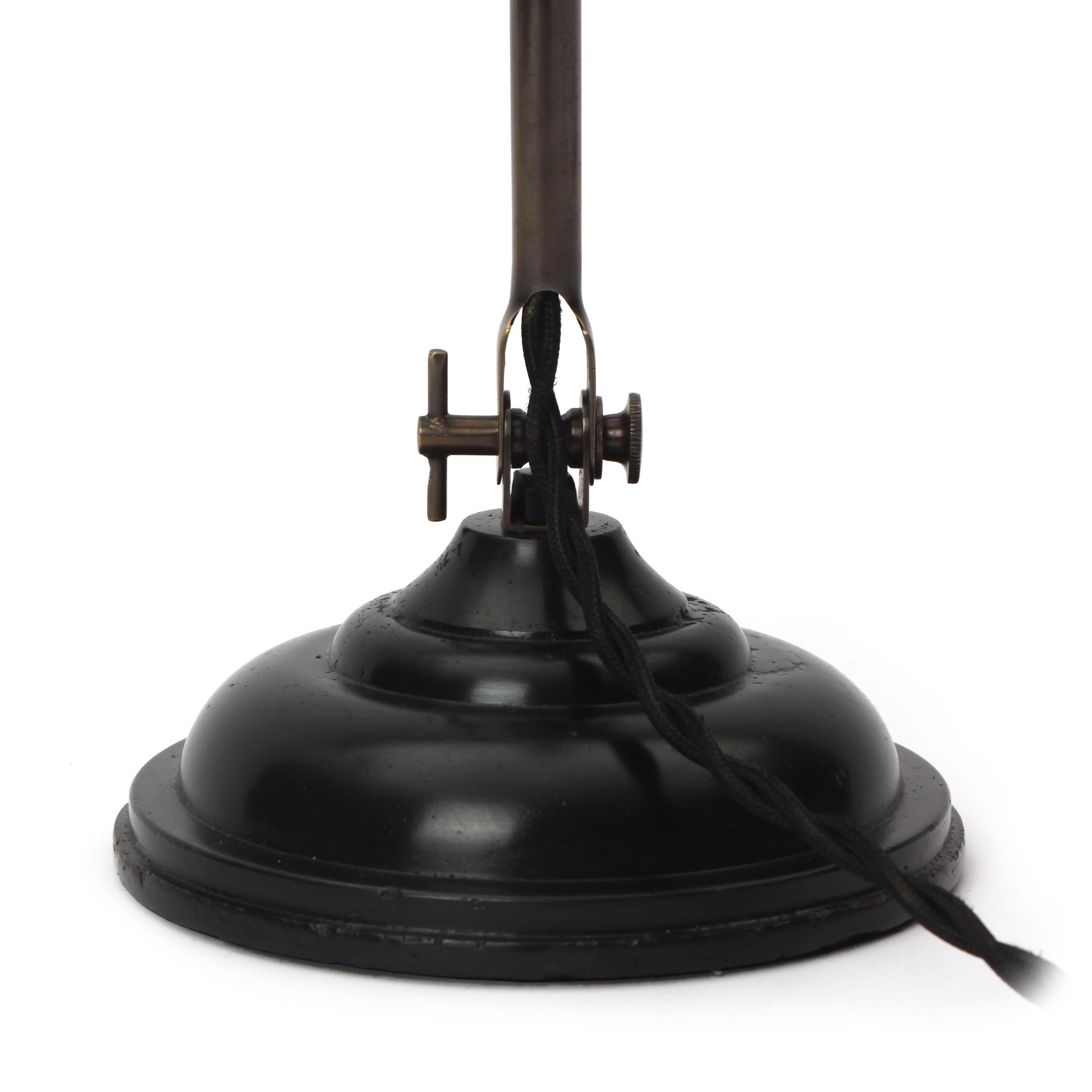 1920s Brass Articulated Industrial Desk Lamp For Sale 3