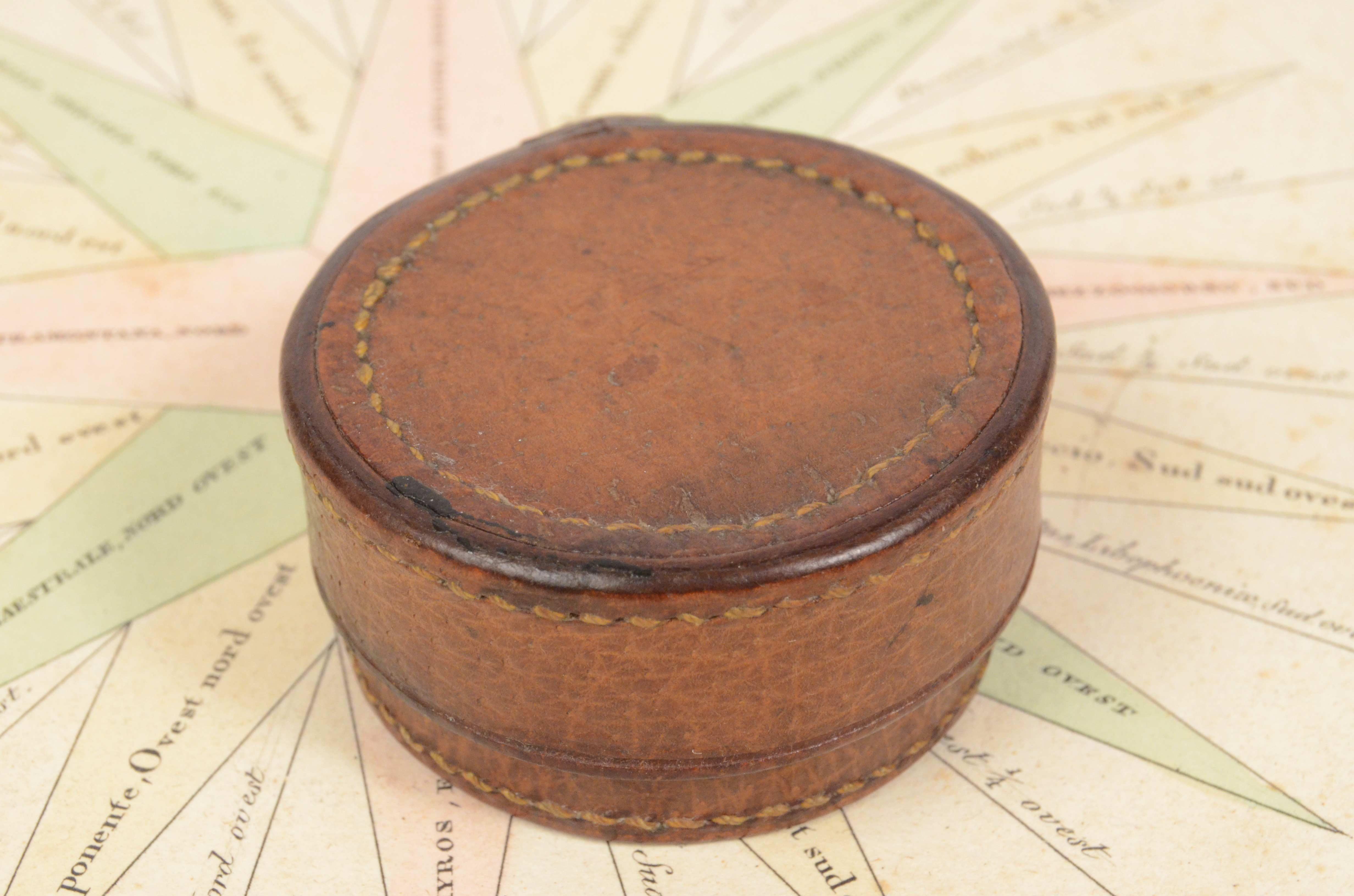 1920s Brass Pocket Magnetic Nautical Compass Antique Marine Navigation Tool 4