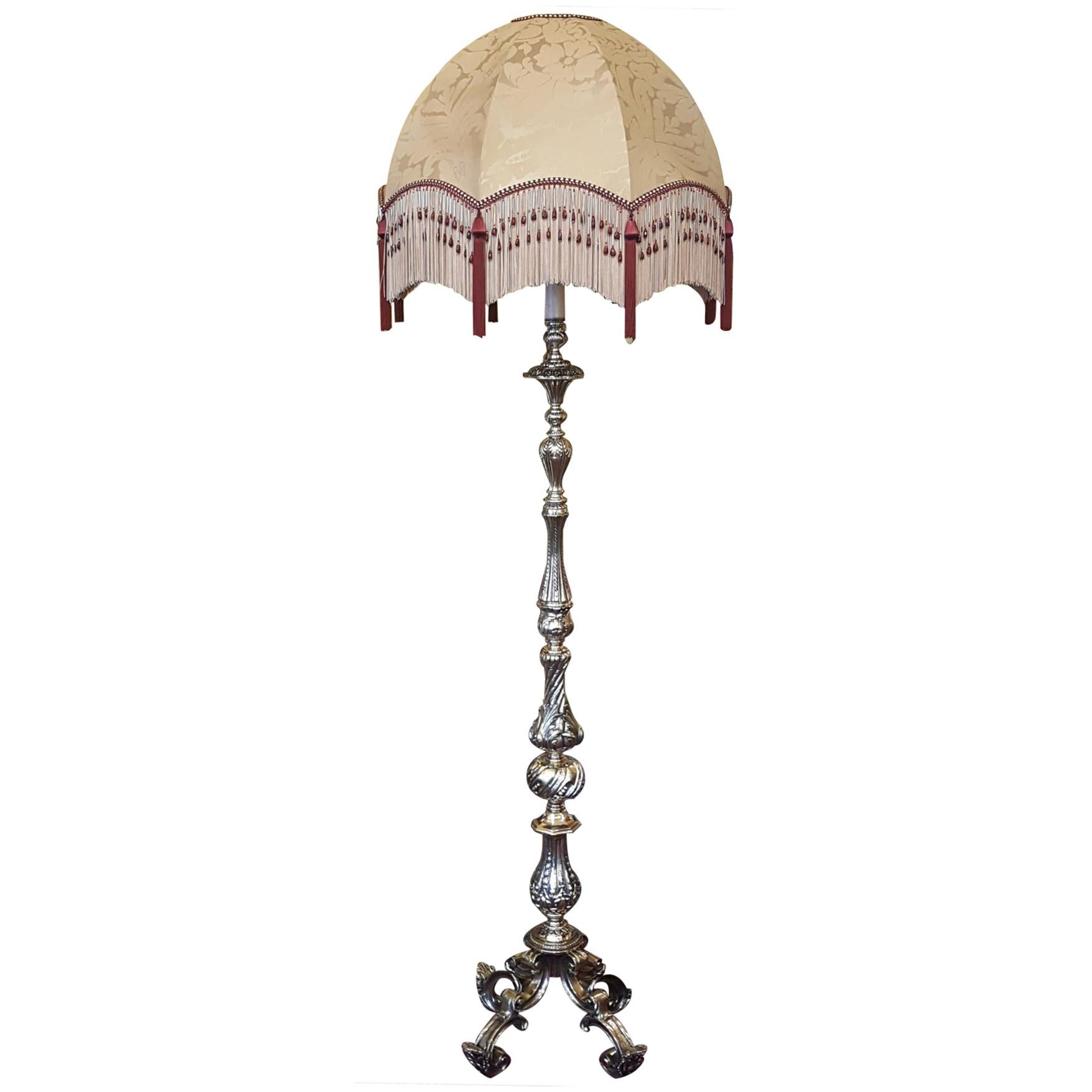 1920s Brass Standard Lamp im Angebot