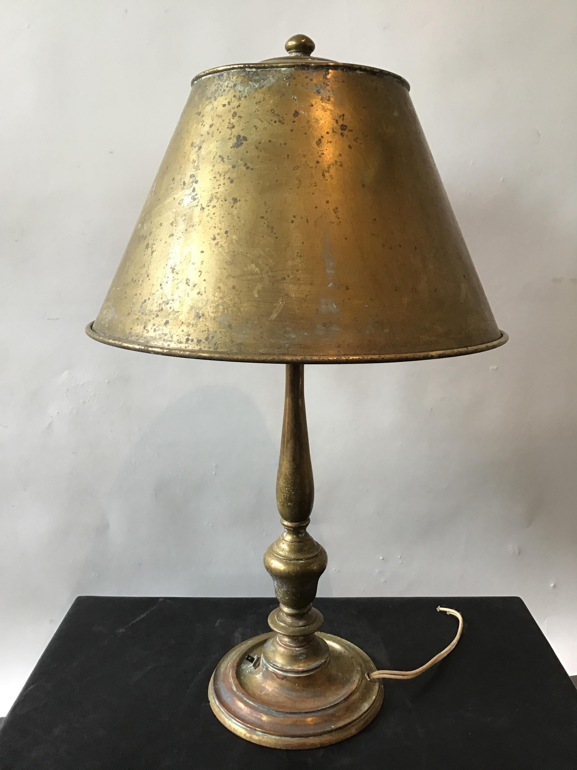1920s Bronze Bankers Lamp In Good Condition In Tarrytown, NY