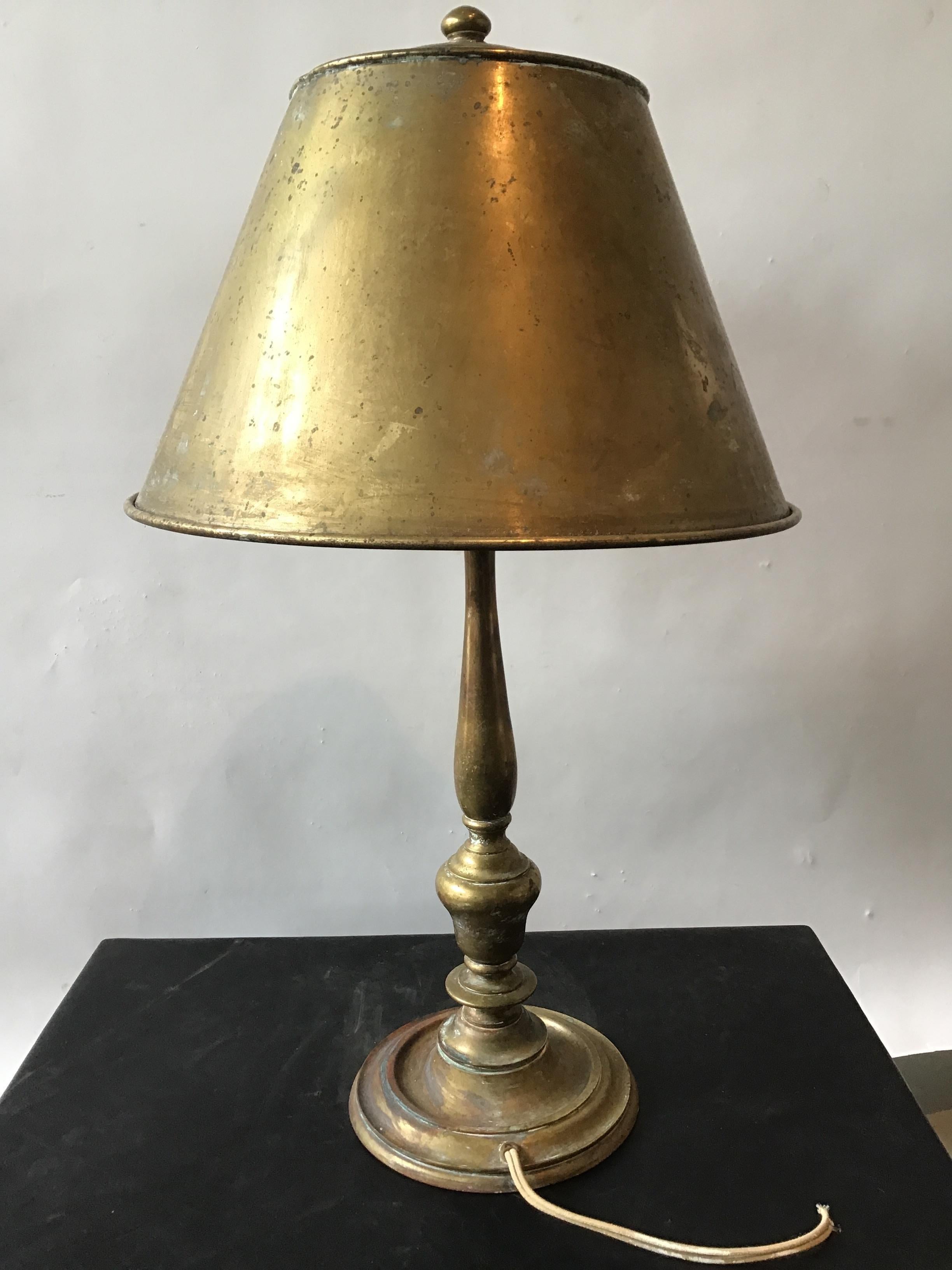 Early 20th Century 1920s Bronze Bankers Lamp