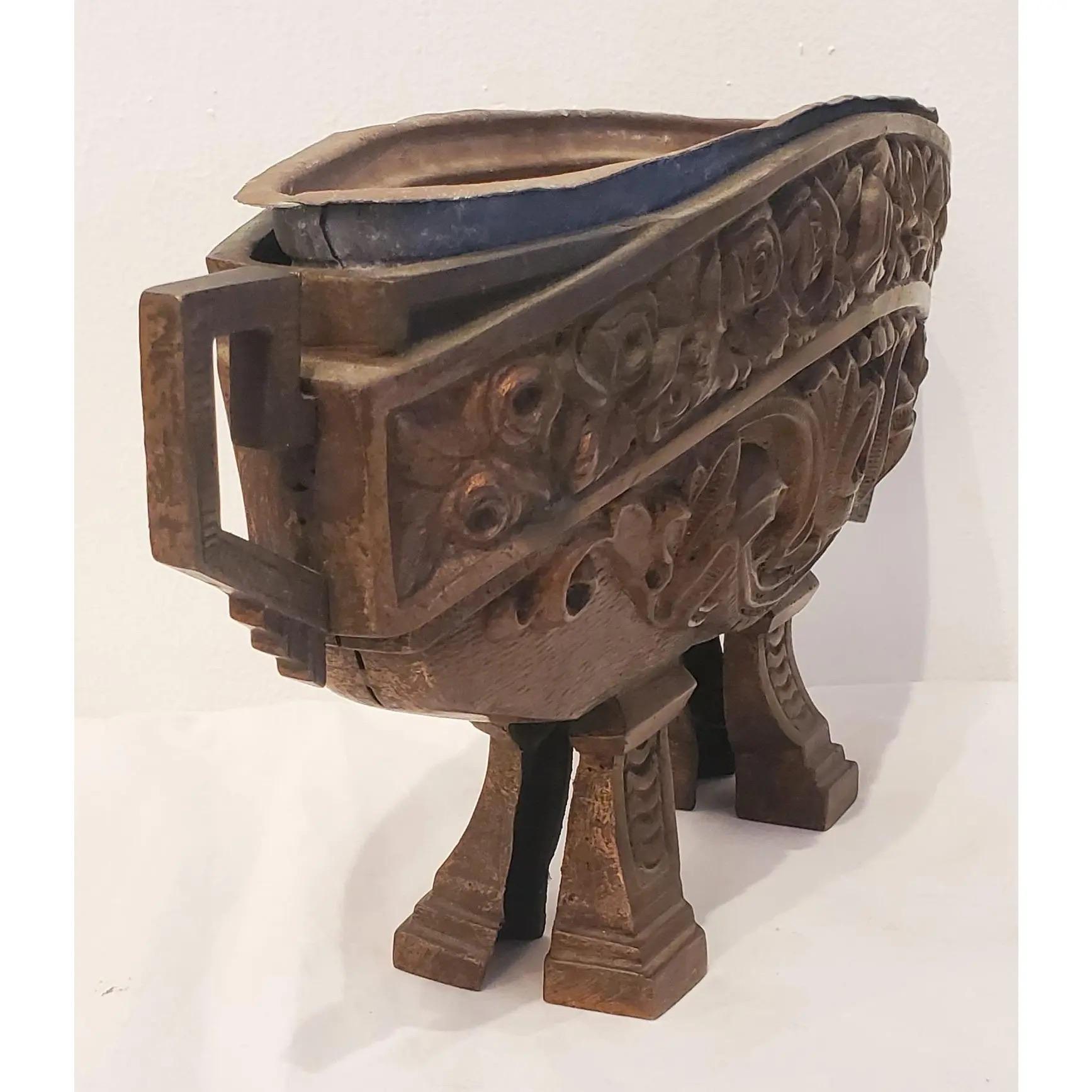 20ième siècle Bougie et centre de table en bronze des années 1920 - Lot de 3 en vente