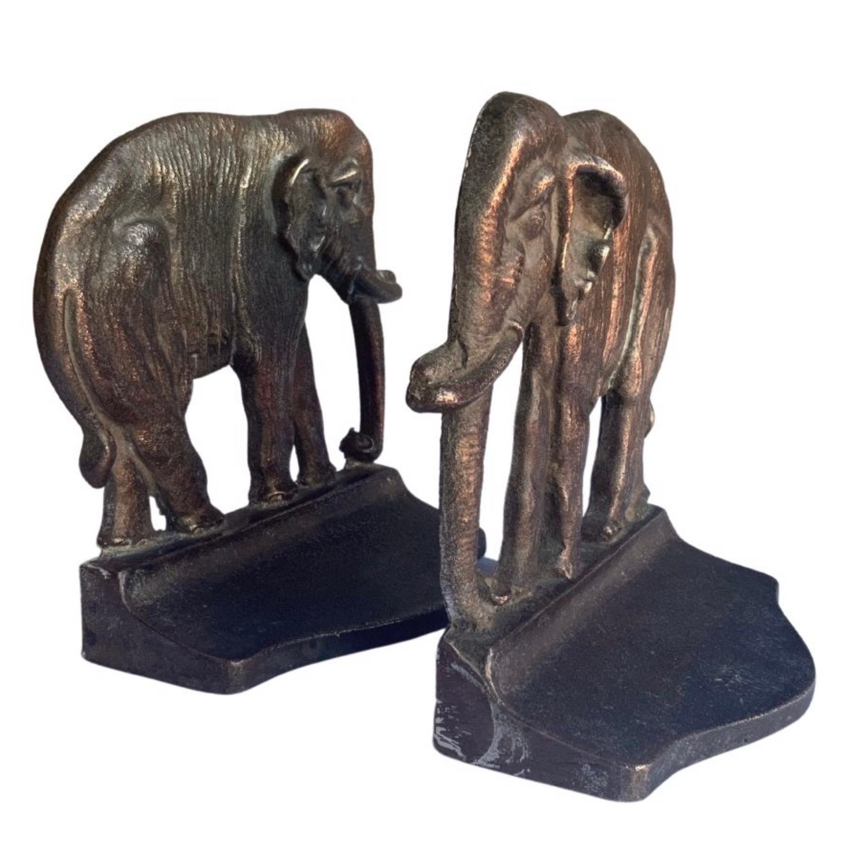 1920s Bronze Elephant Bookends In Good Condition For Sale In Los Angeles, CA