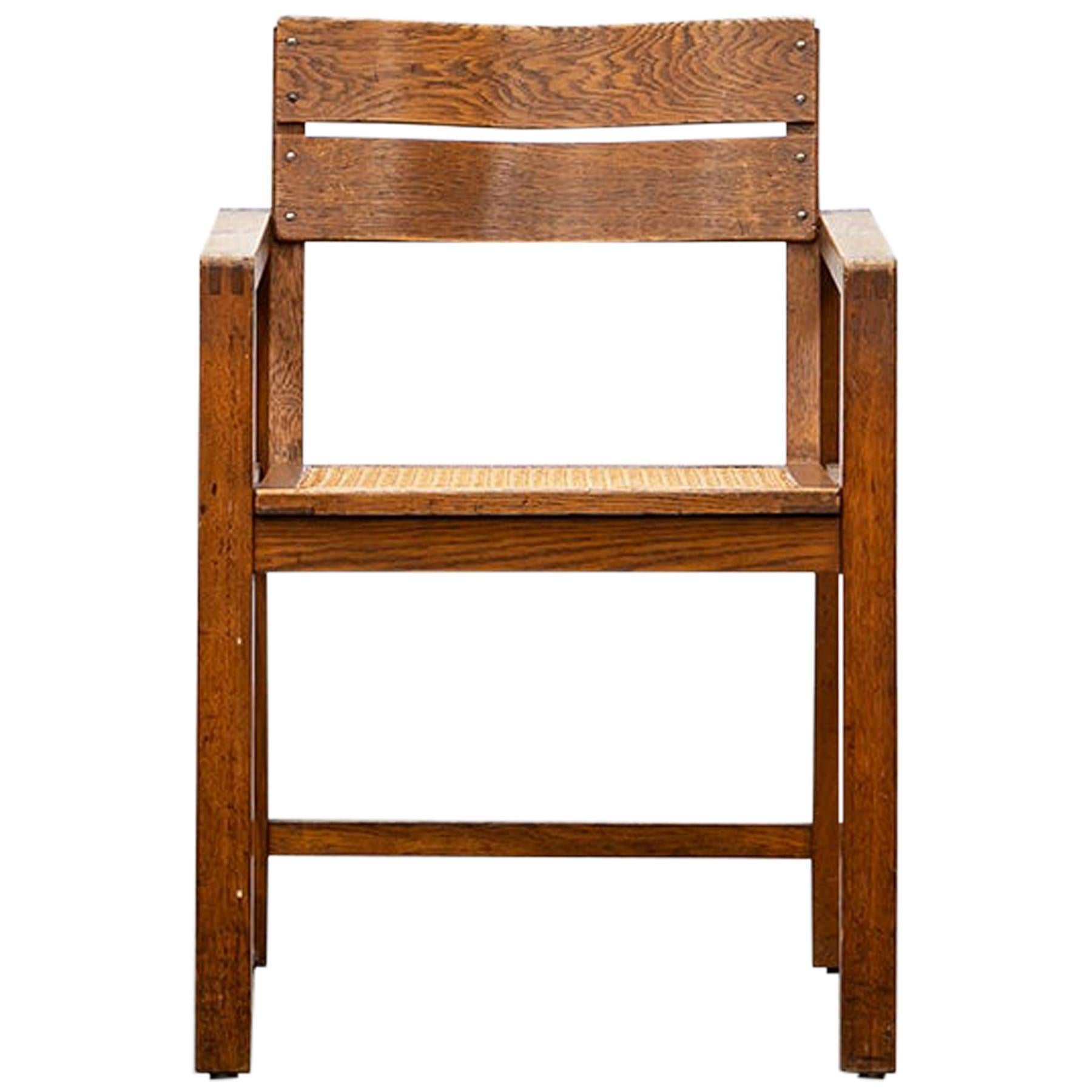 1920s Brown Beech Single Chair by Erich Dieckmann 
f
 For Sale