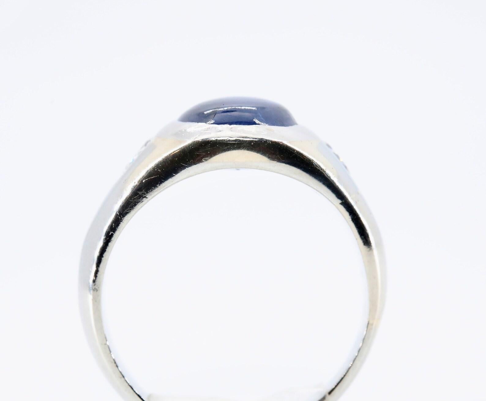1920's Burma Royal Blue GIA No Heat Cabochon Sapphire & Diamond Unisex Ring In Good Condition For Sale In Boston, MA