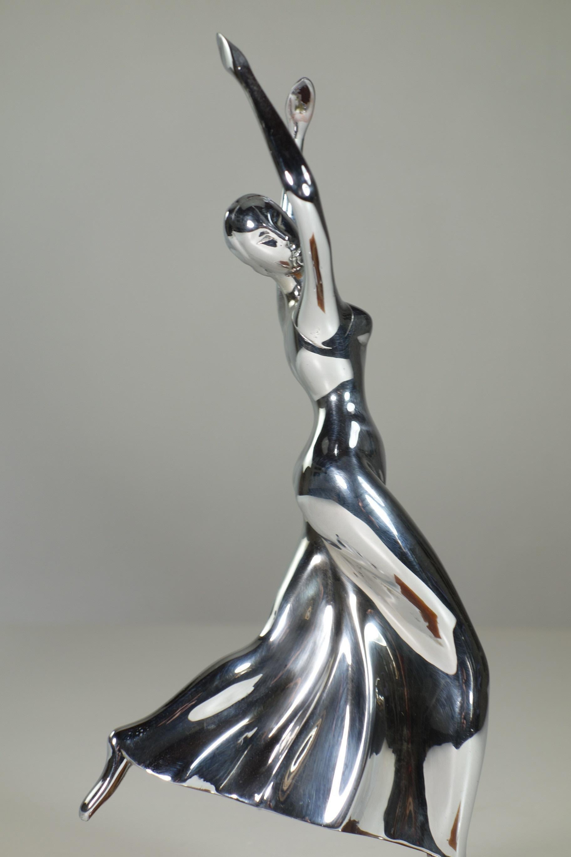 Años 20 de Franz Hagenauer Weiner Werkstatte Austria Figura de bailarina de metal niquelado Art Decó en venta