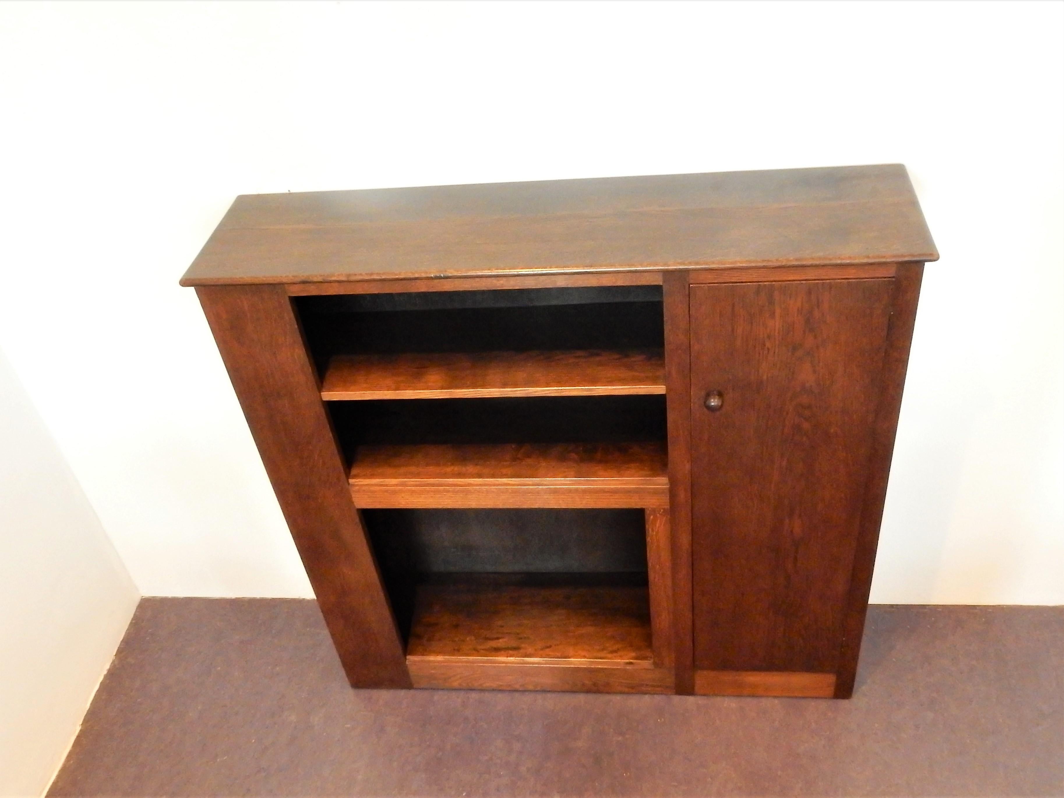 1920s bookcase