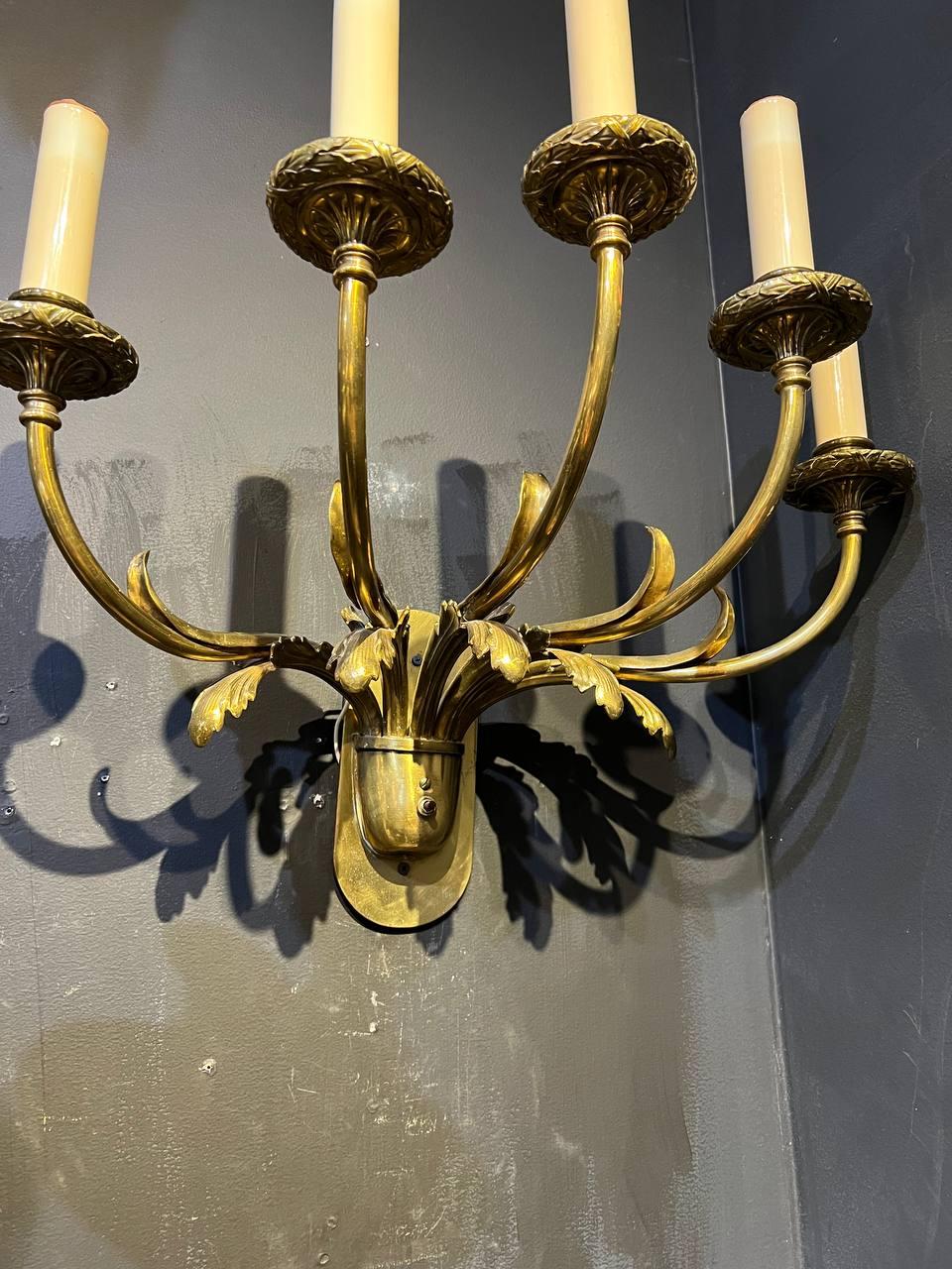 American 1920's Large Caldwell 5 Lights Sconces with Acanthus Leaves  For Sale