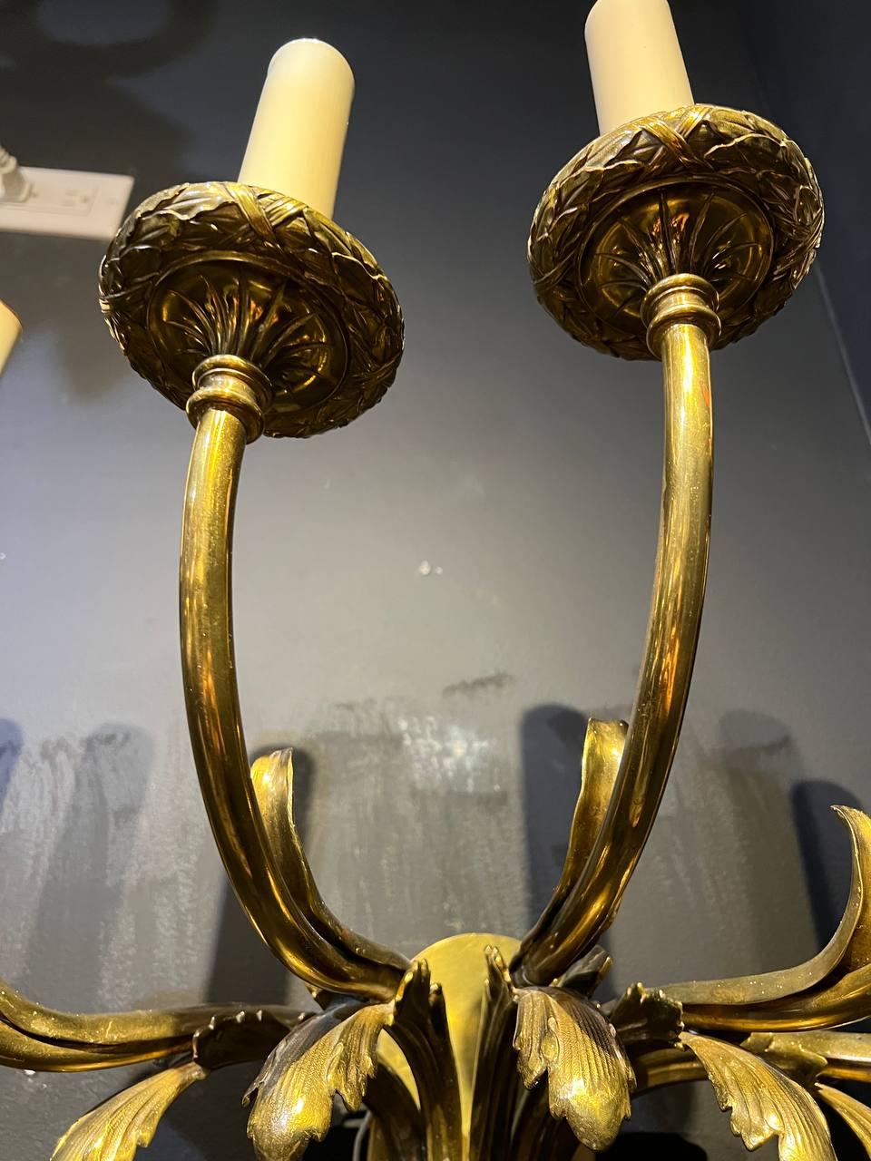 Gilt 1920's Large Caldwell 5 Lights Sconces with Acanthus Leaves  For Sale