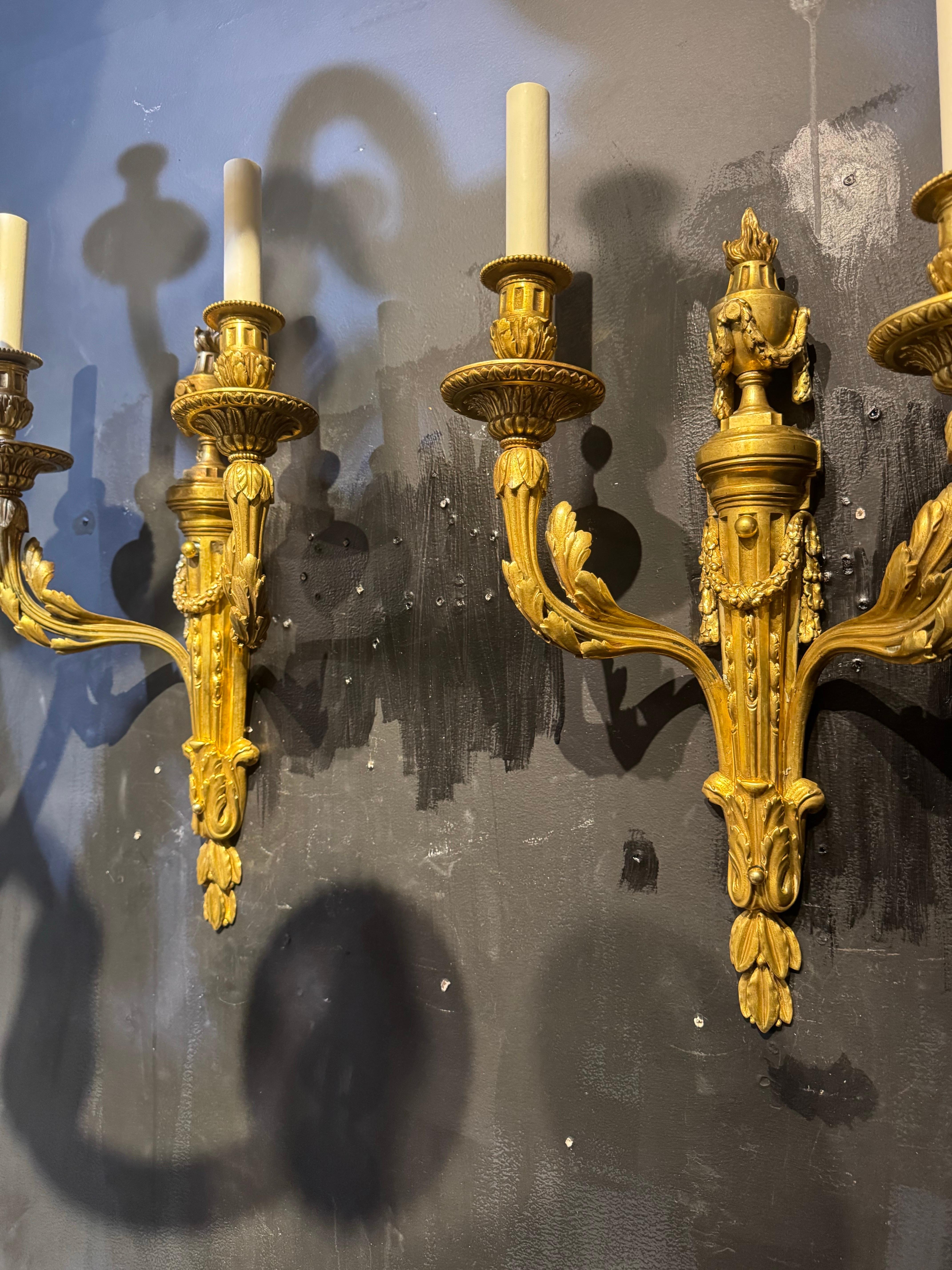 Circa 1920 Caldwell gilt bronze sconces in style of Louis XVI with Acanthus leaves, 2 lights