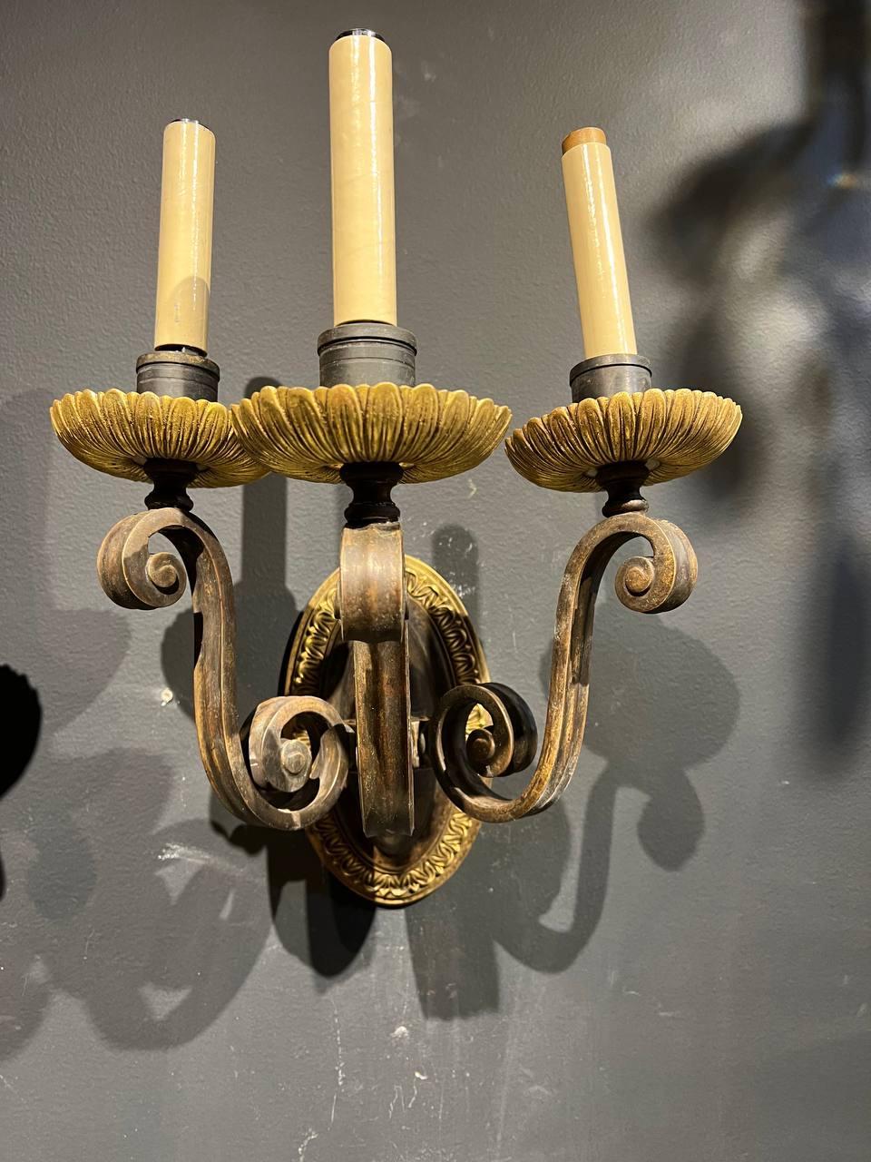 1920’s Caldwell Brown and Gold Three lights Sconces In Good Condition For Sale In New York, NY