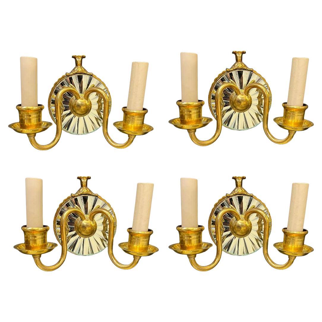 Applique en miroir Caldwell des années 1920 avec 2 Lights en vente