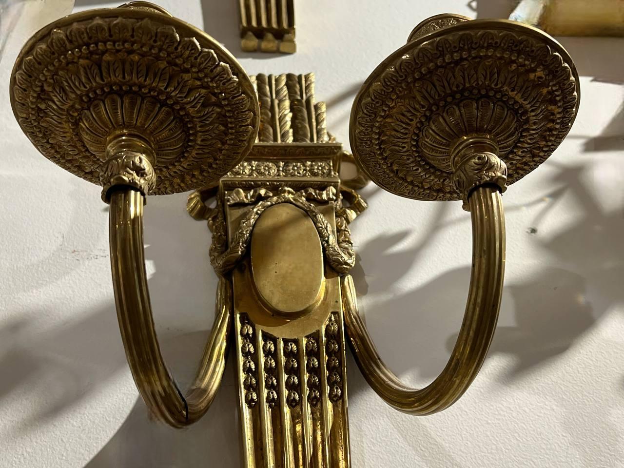 Engraved 1920s Caldwell Neoclassical Gilt Bronze Sconces For Sale