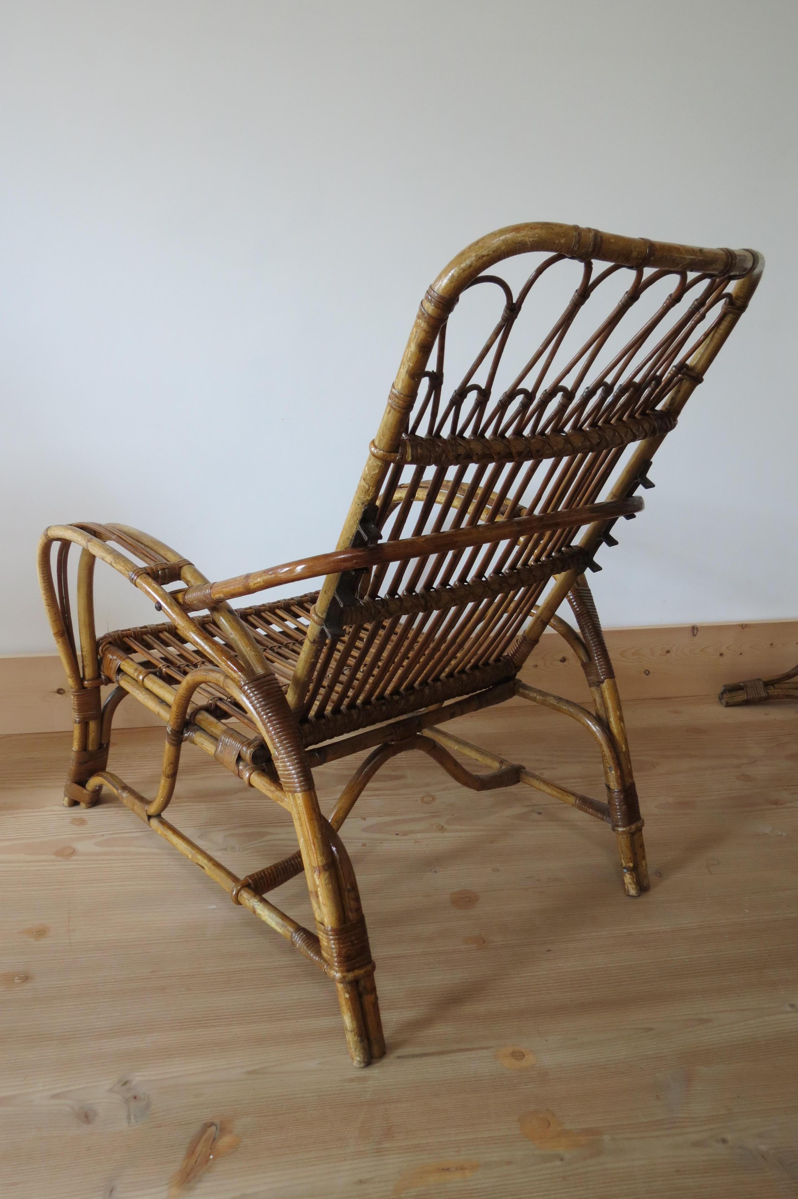 1920s Cane and Bamboo Reclining Chair and Footstool  In Good Condition In Stow on the Wold, GB