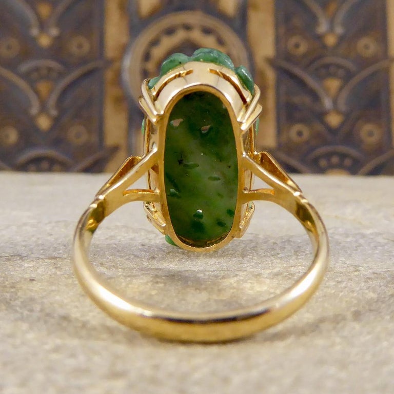 1920s Carved Jade Ring in 18 Carat Yellow Gold at 1stDibs