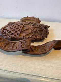 1920er Jahre geschnitzt Wood Krone und Wappen. Wünscht niemandem Leid