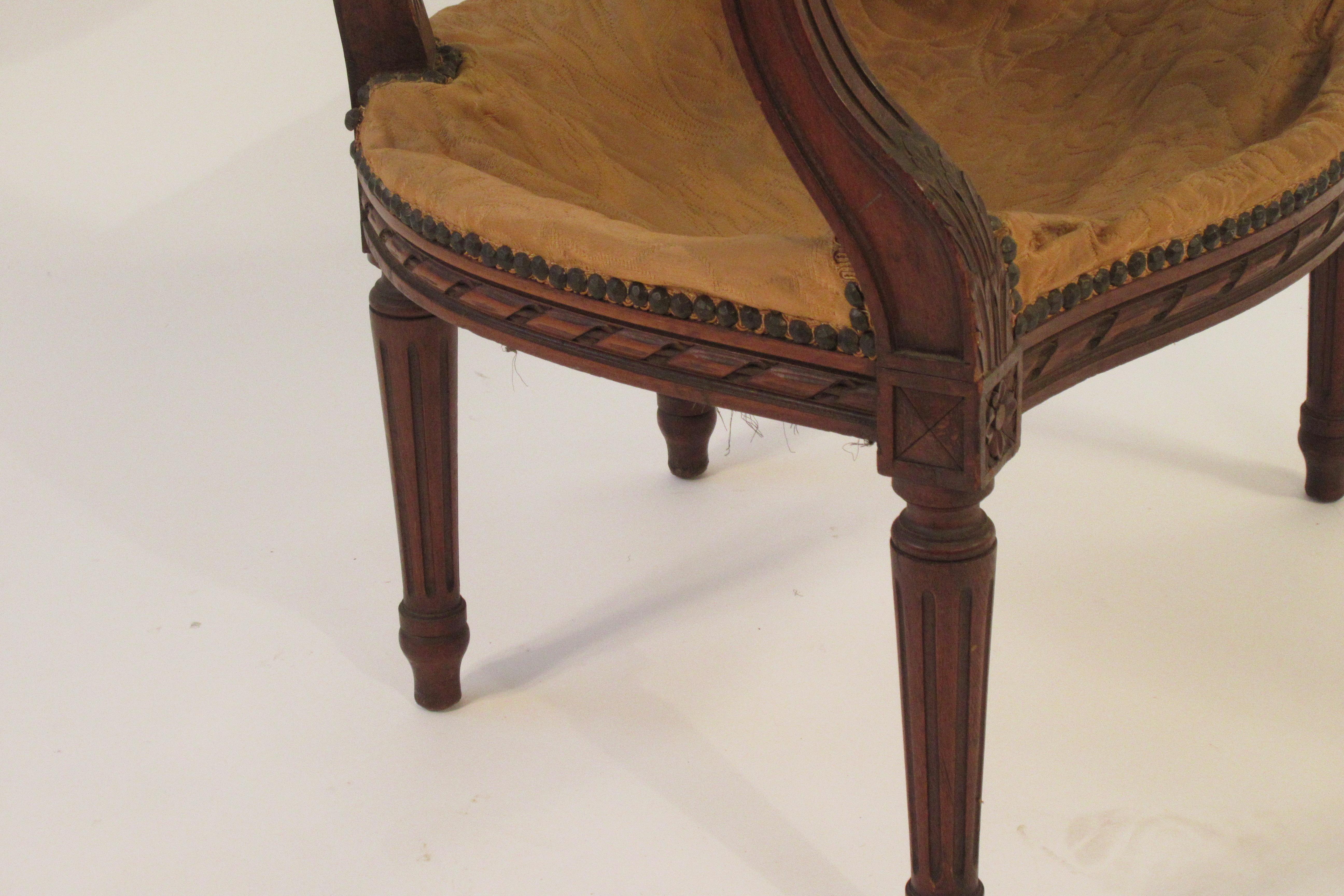 1920s Carved Wood French Armchair For Sale 2