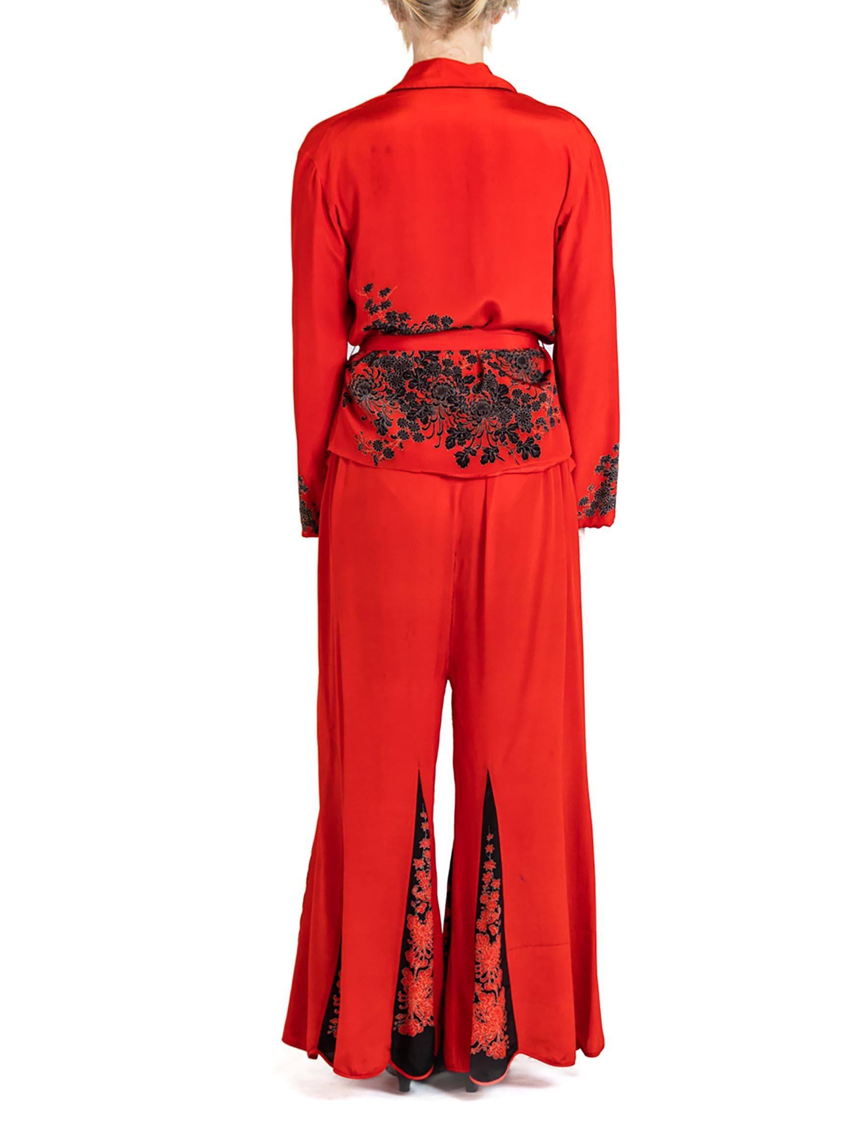 1920S Cherry Red Blossom Silk Pajamas For Sale 3