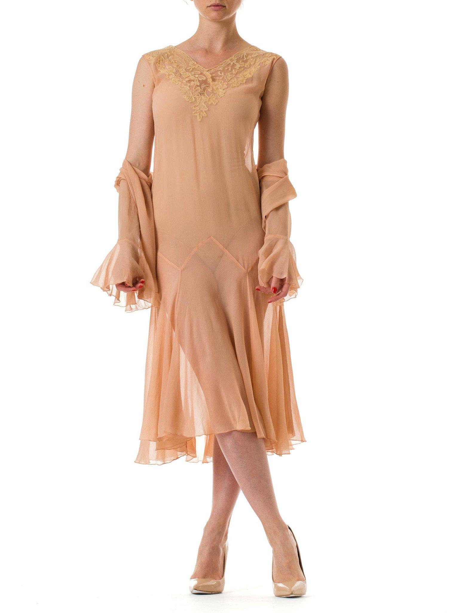 1920S Blush Pink Silk Chiffon & Lace Sheer Dress With Jacket In Excellent Condition For Sale In New York, NY