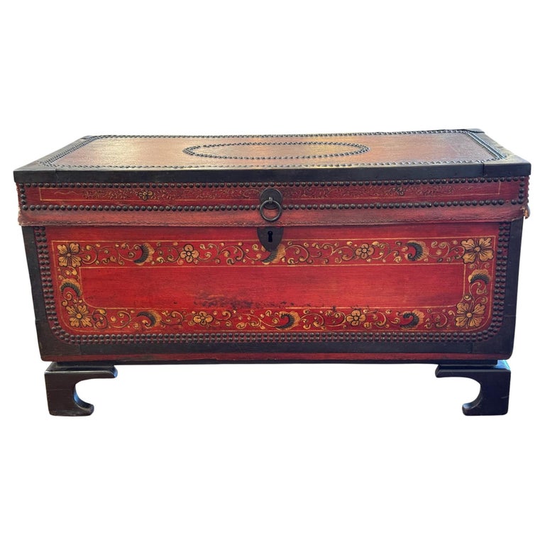 Red Lacquer Leather Trunk From Shanghai - Ca 1920 Red Lacquer Leather Trunk From Shanghai - Ca 1920