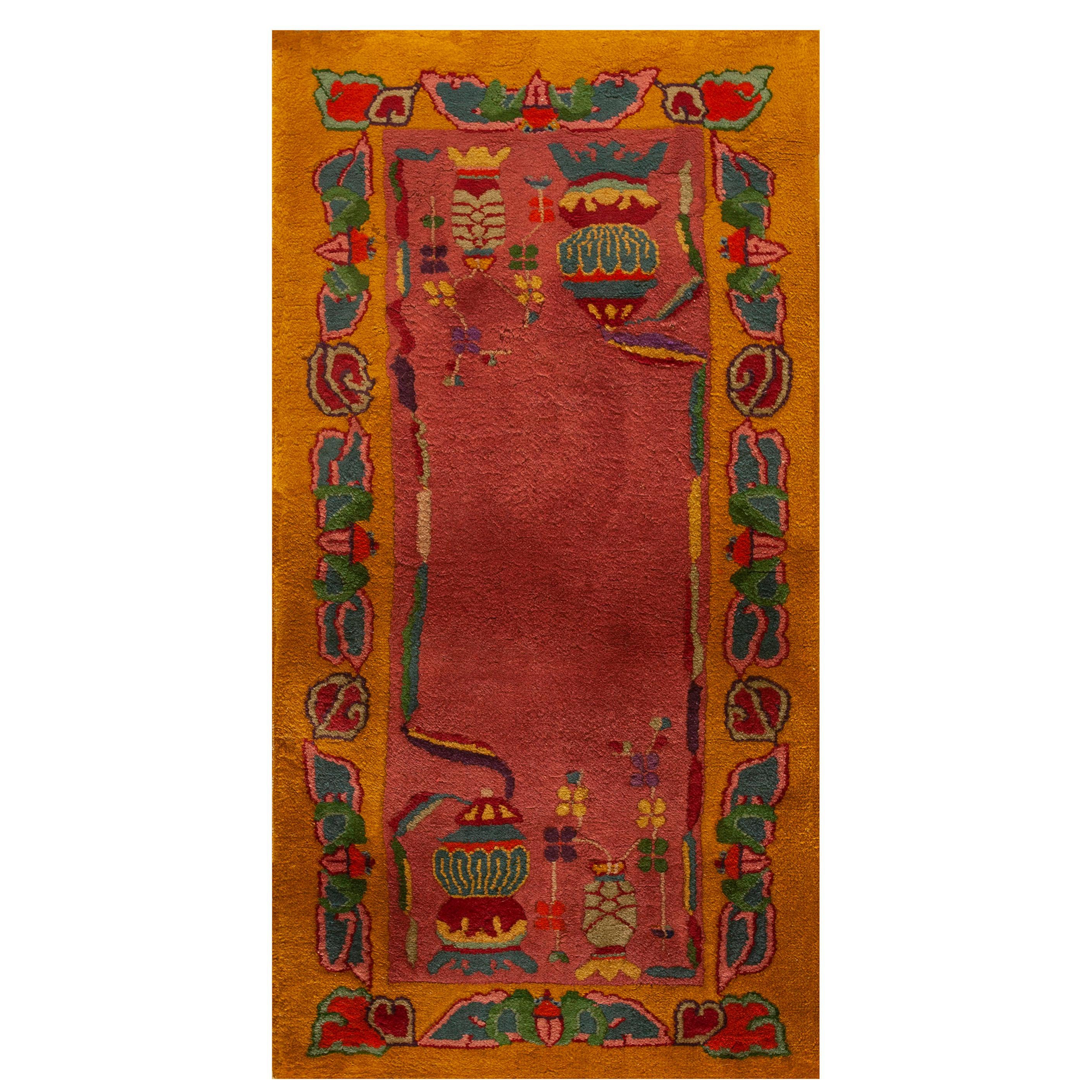 Chinesischer Art-Déco-Teppich aus den 1920er Jahren ( 1,82 m x 1,82 m – 63 x 99 cm)