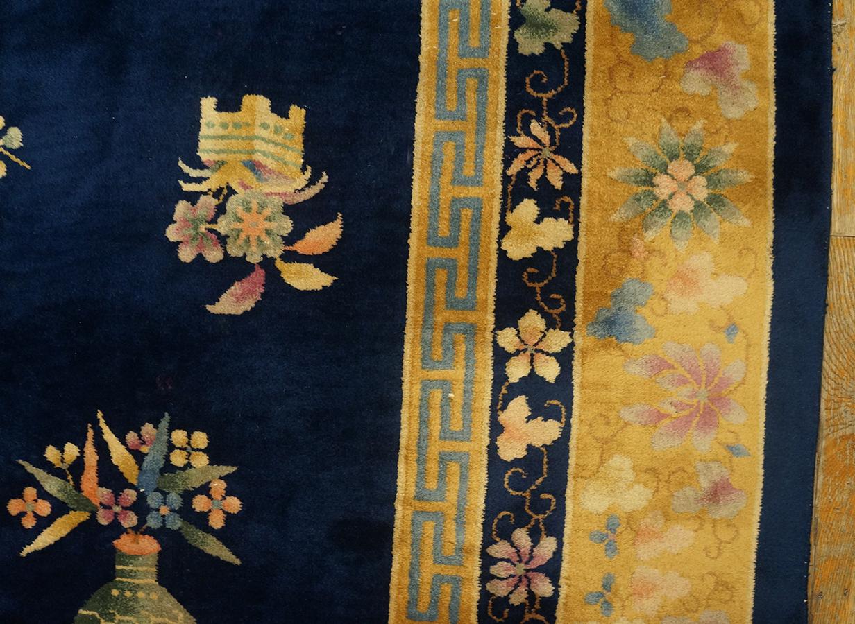 Tapis chinois Art Déco des années 1920 ( 8' 9'' x 11' 6'' - 266 x 350 ) en vente 4