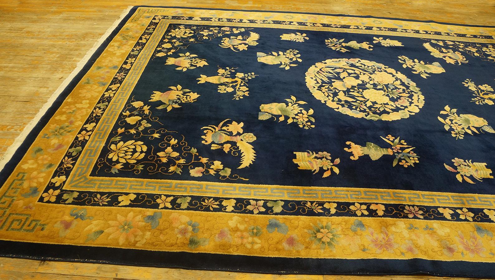 Tapis chinois Art Déco des années 1920 ( 8' 9'' x 11' 6'' - 266 x 350 ) Bon état - En vente à New York, NY